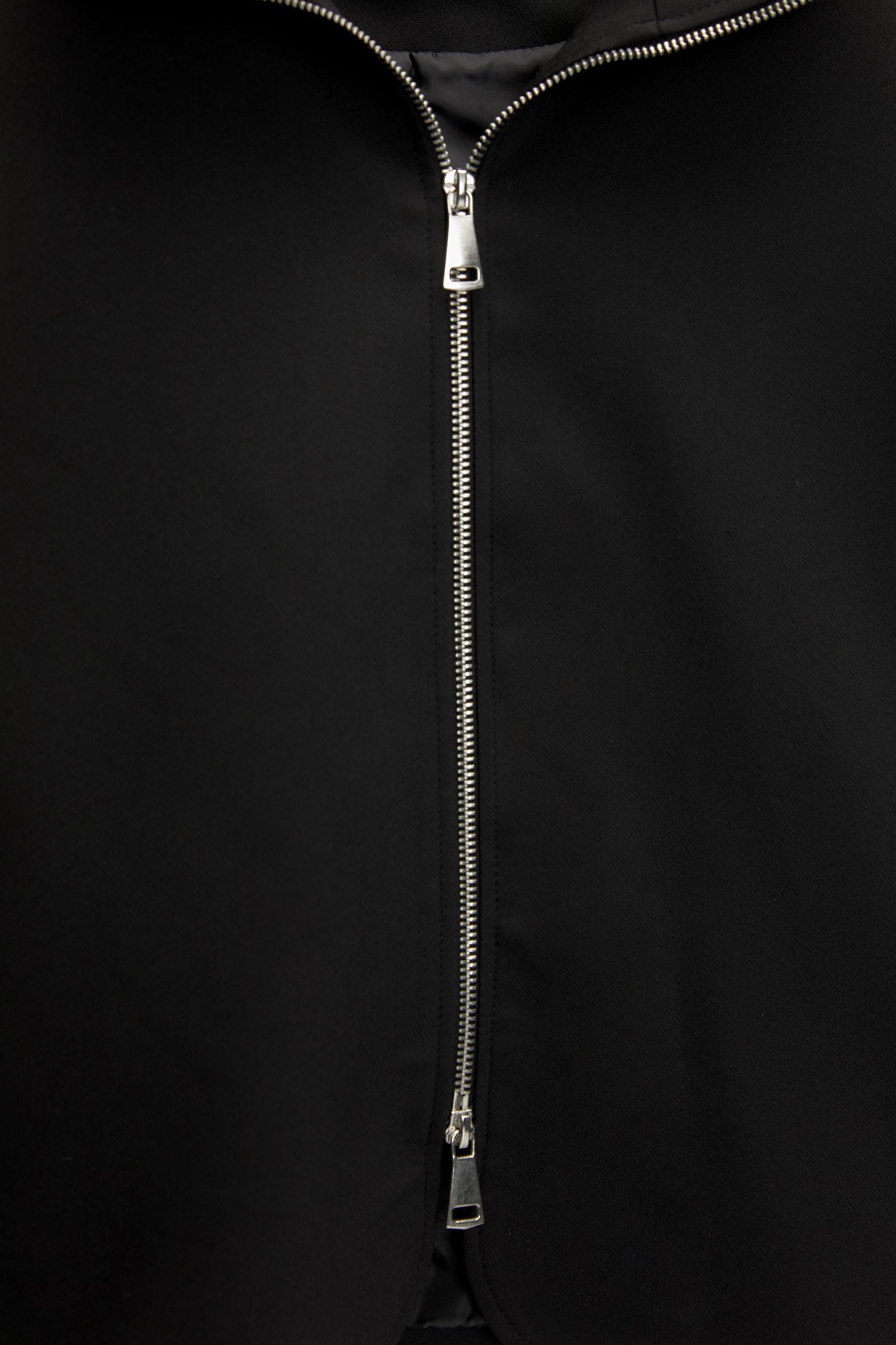 Lightweight fabric jacket with zipper Product Image