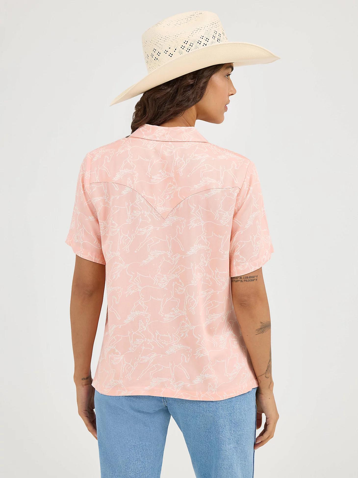 Women's Wrangler Retro® Cowgirl Camp Shirt in Rose Horse Product Image