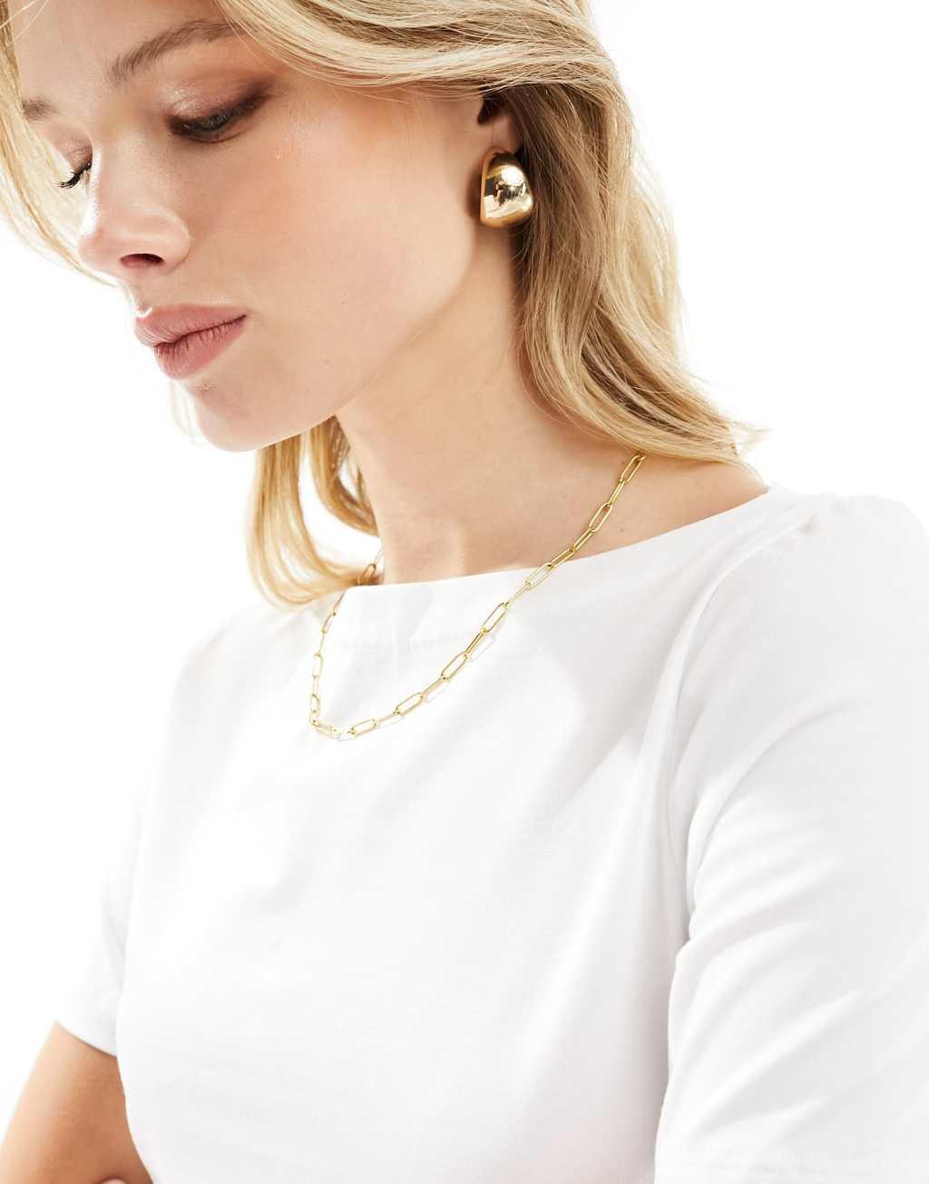 Vero Moda boat neck fitted t-shirt in white Product Image