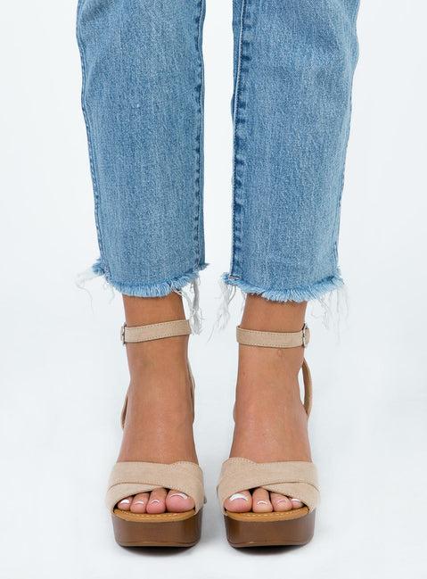 Therapy Camellia Heels Cashew Product Image