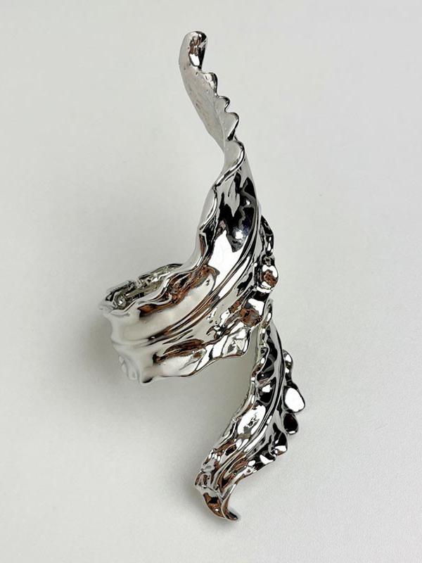 Geometric Pleated Shiny Solid Color Bracelet Accessories Product Image