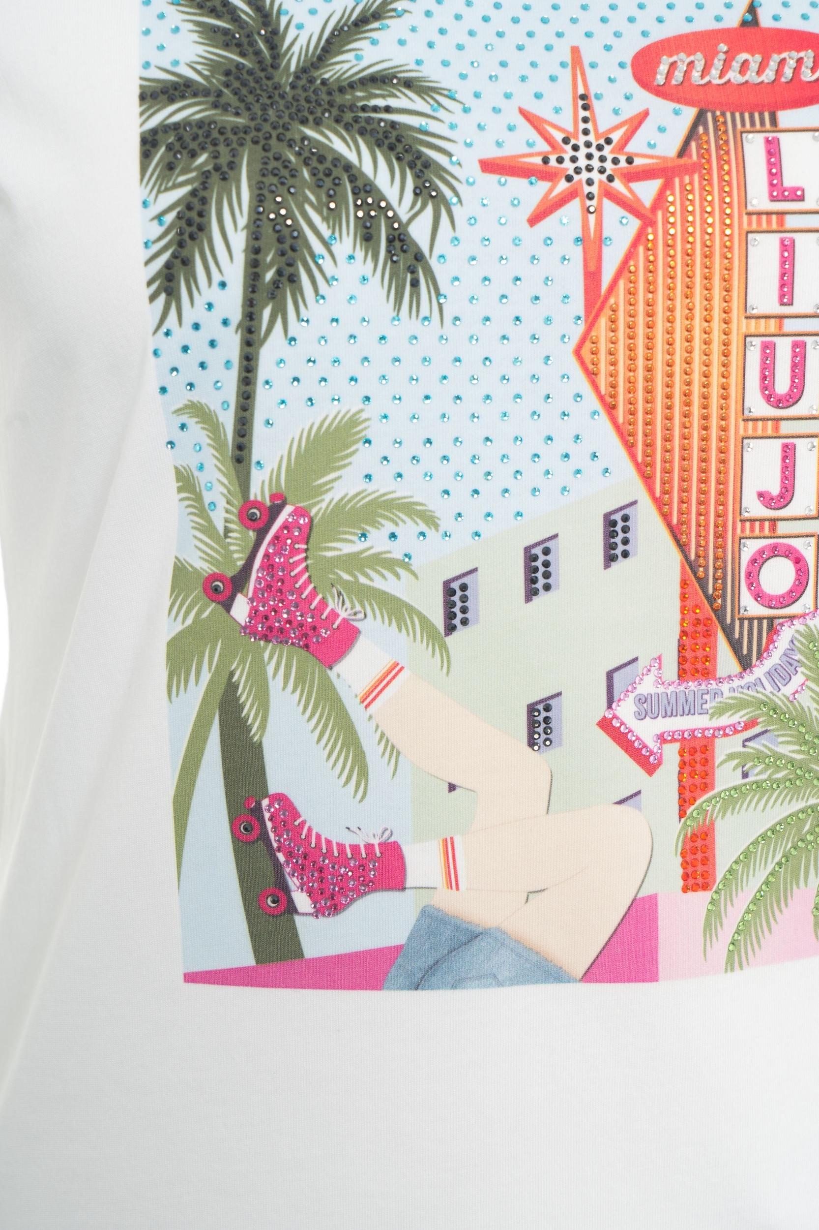 T-shirt with print and rhinestones Product Image