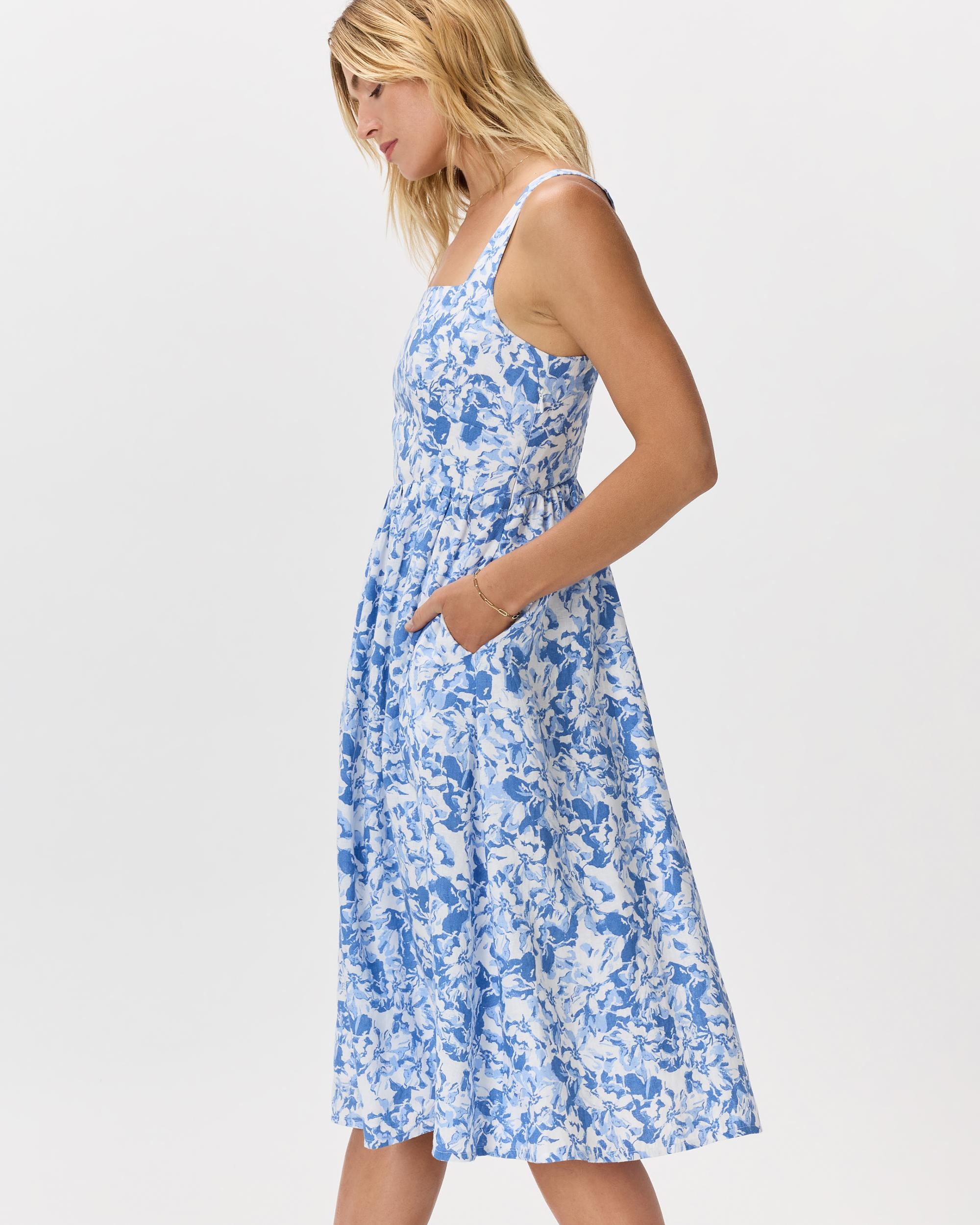 Quince | Women's 100% European Linen Fit & Flare Midi Dress Product Image