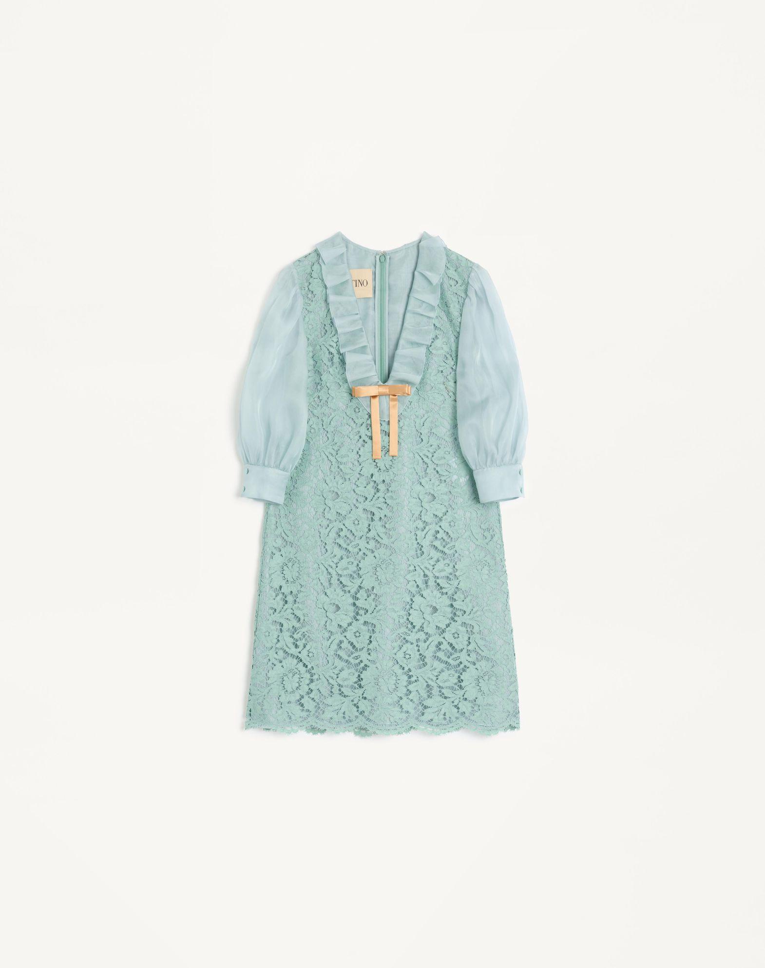 Short Dress In Heavy Lace Product Image