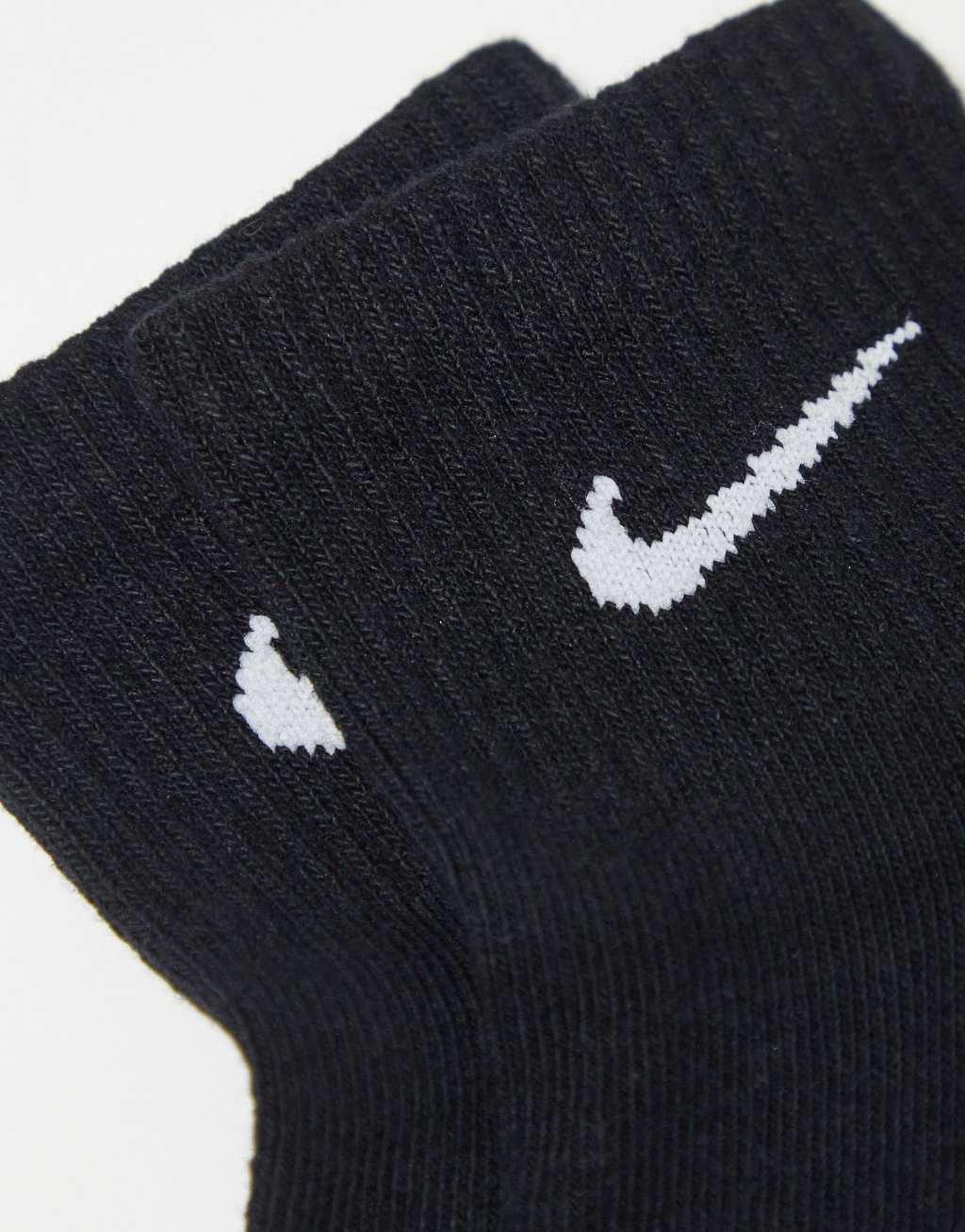 Nike Mens Everyday Plus Cushioned Training Ankle Socks (6 Pairs) | SX6899-010 Product Image