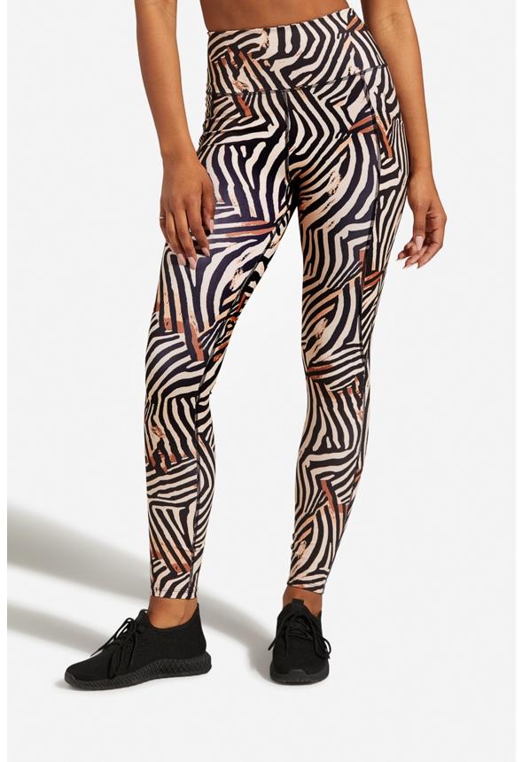 JustFab Margaux Platform Loafer Pump Womens Black/ White Size 8.5 Product Image