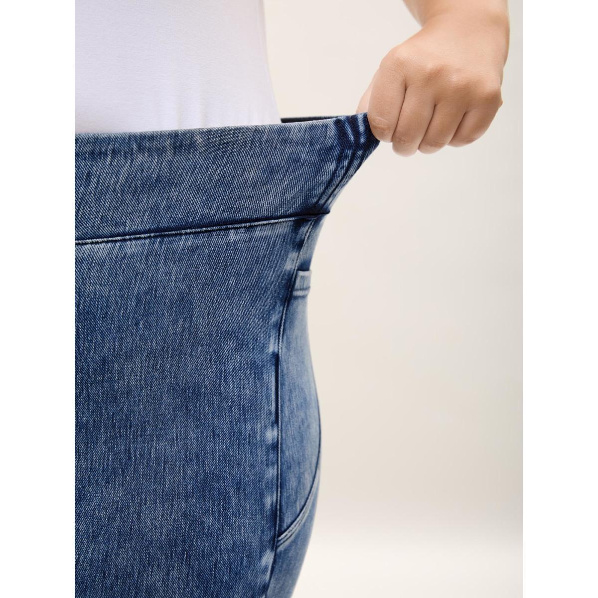 Plus Size Yoga Stretch Skinny Fit Knit Denim Women Midblue Elegant High stretch Slanted pocket Jeans BloomChic 12/L Product Image