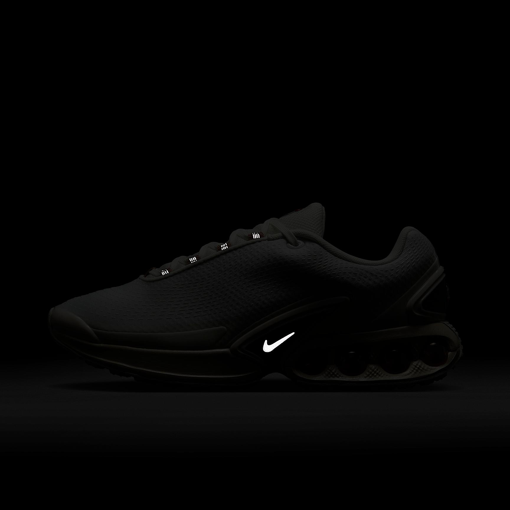 Nike Womens Air Max Dn Tech Shoes | IH0284-100 Product Image
