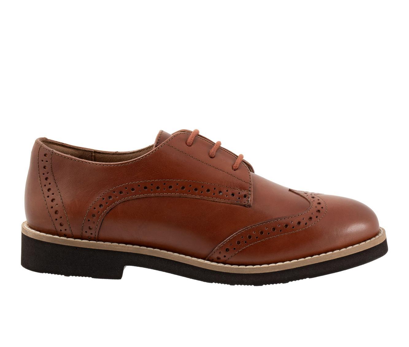 Women's Softwalk Willet Oxfords Product Image