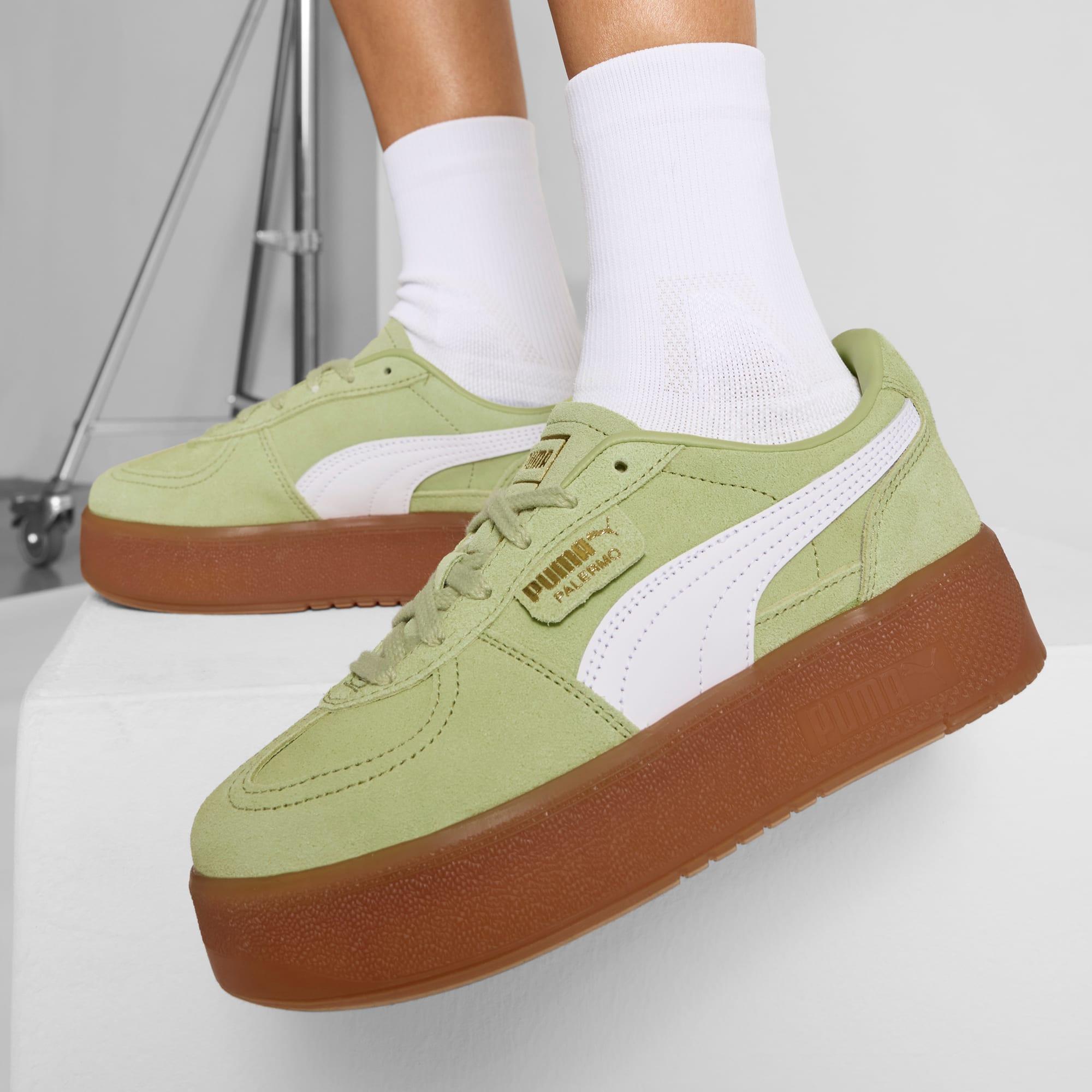 Palermo Elevata Women's Sneakers Product Image