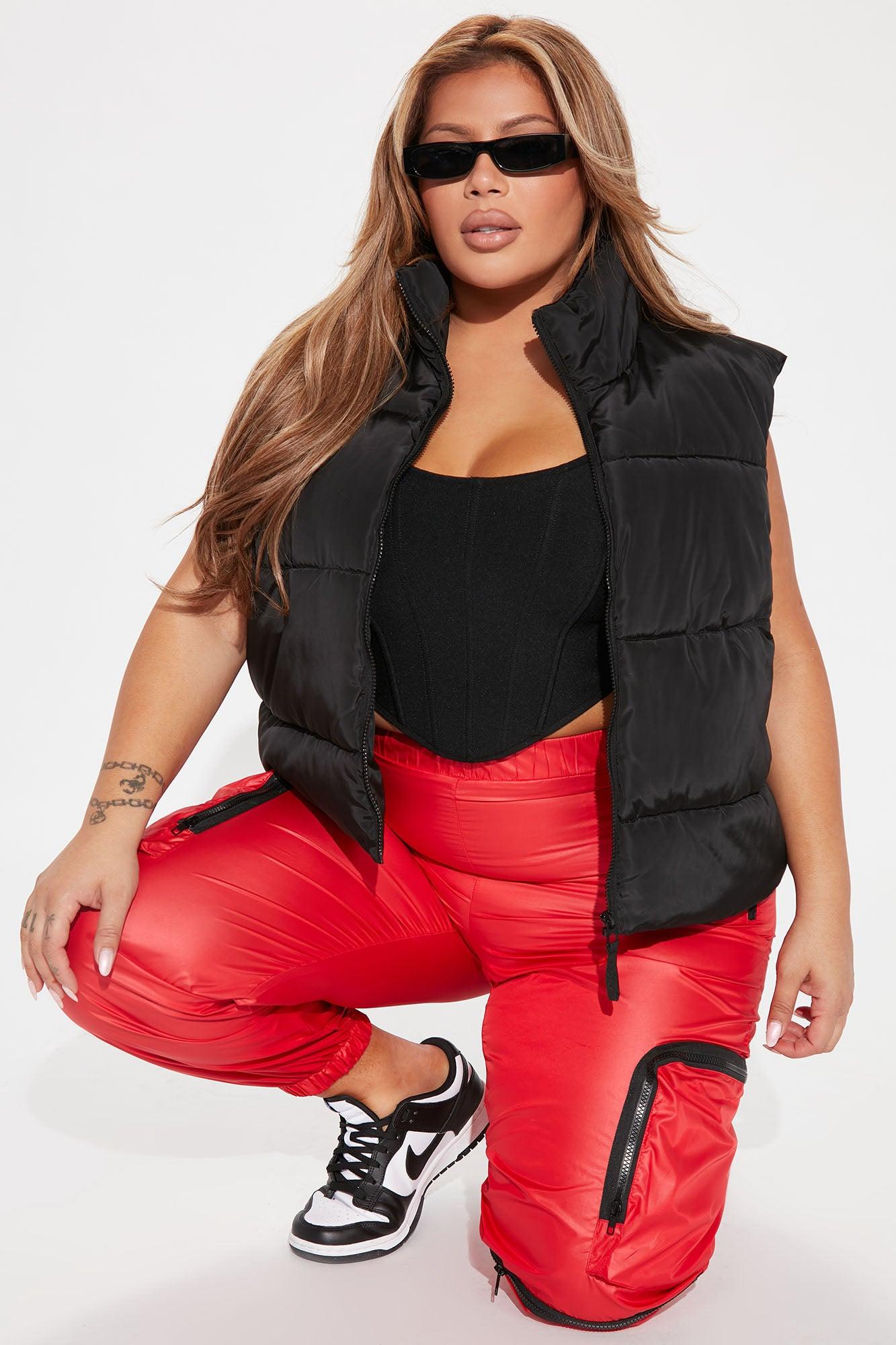 City Tour Puffer Vest - Black Product Image