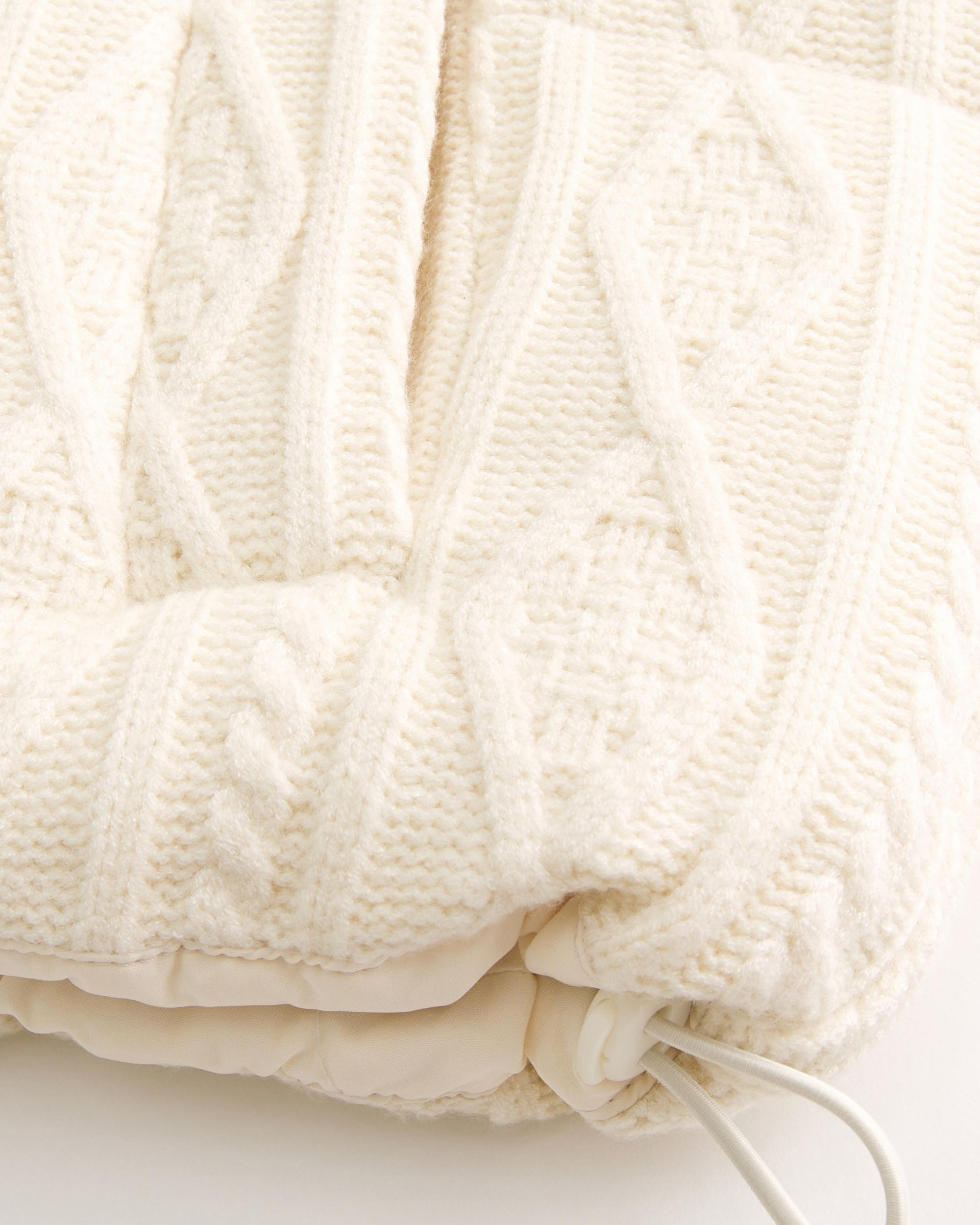 Mini Zip-Up Puffer Vest Product Image