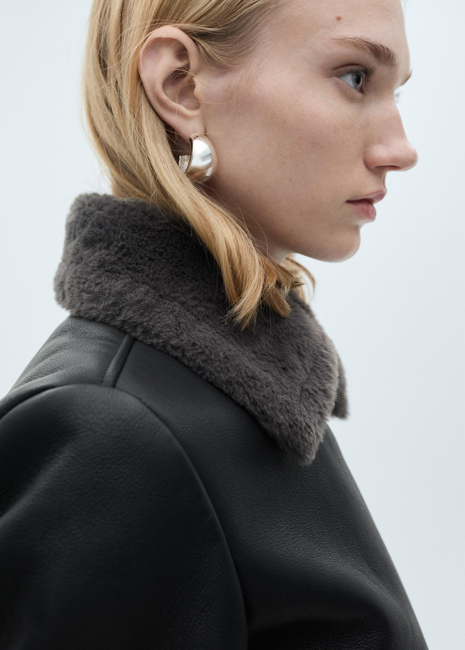 Jacket with shearling-effect lining - Women | MANGO USA Product Image