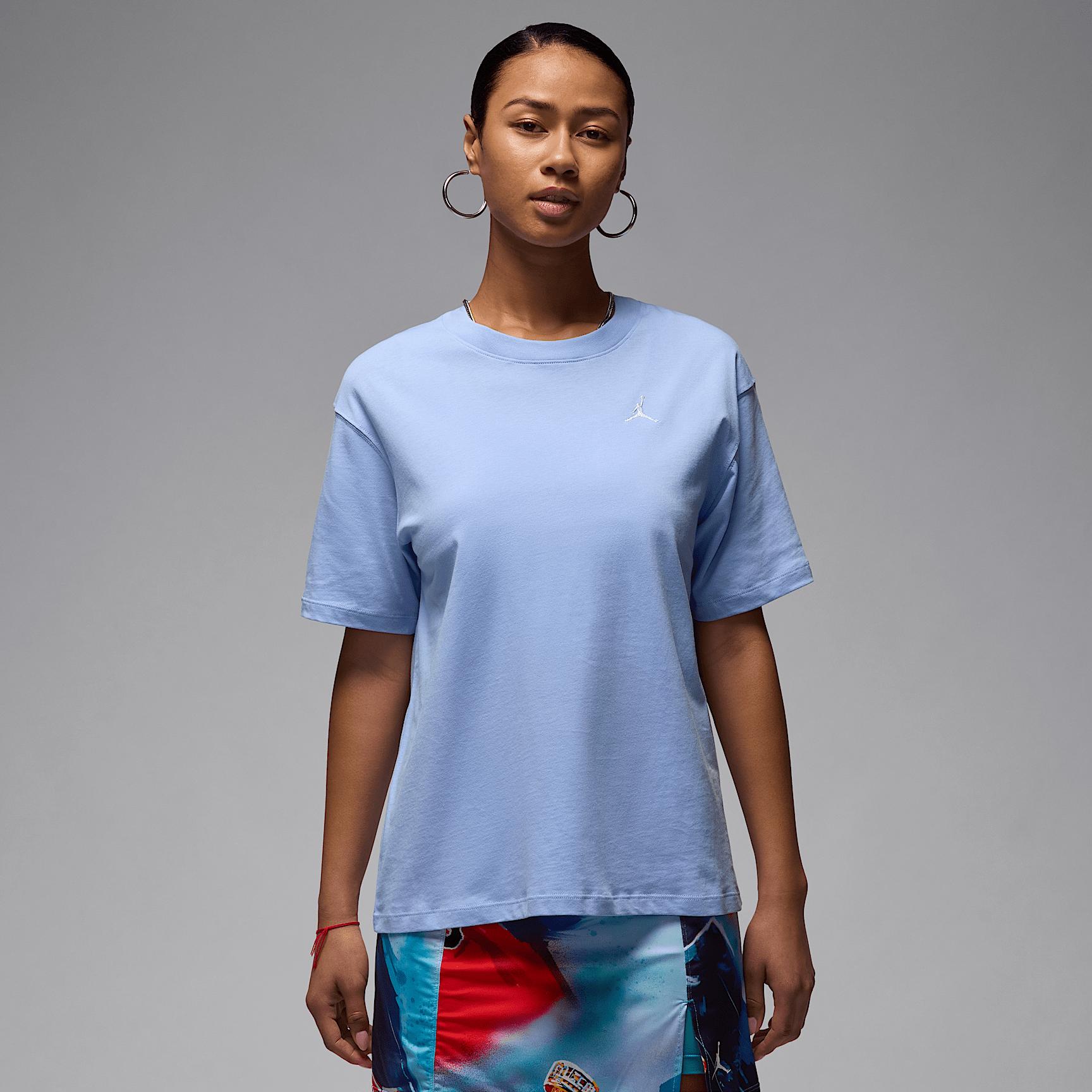 Womens Jordan Essentials Top | FN4500-450 Product Image