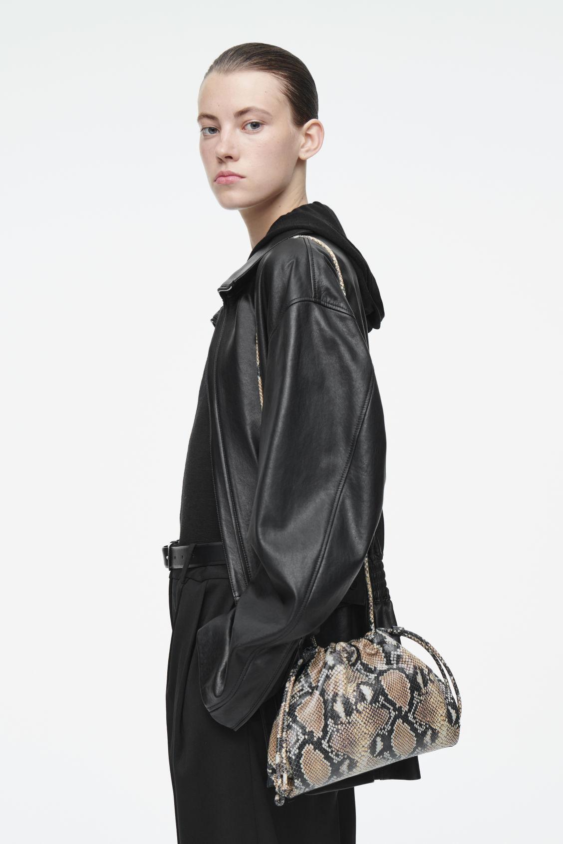 MINI CAVATELLI CLUTCH BAG - LEATHER Product Image