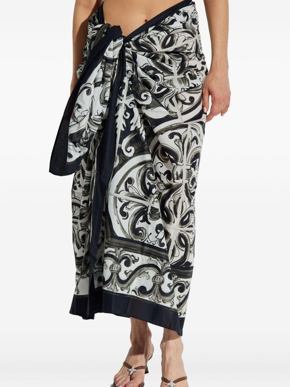 baroque-print sarong Product Image