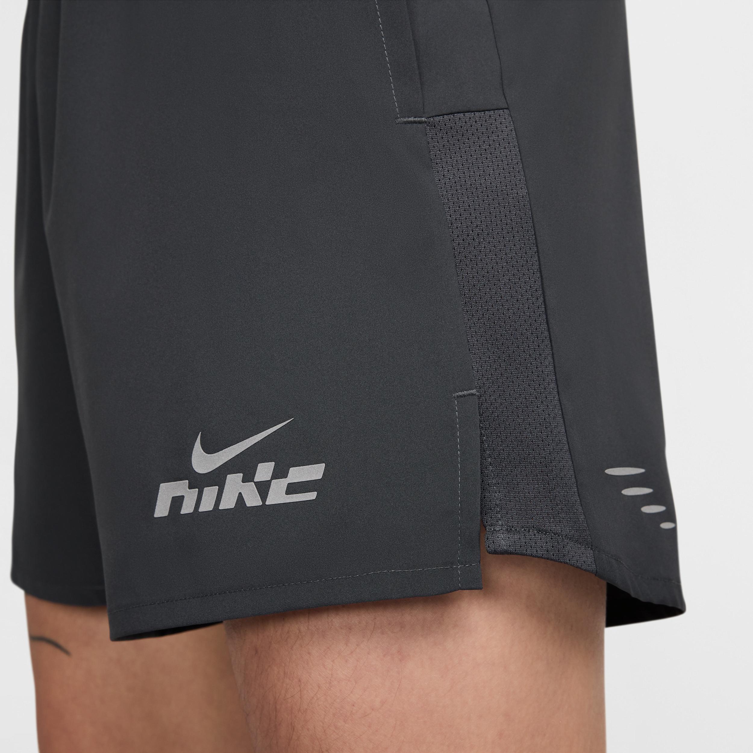 Nike Mens Challenger Flash Dri-FIT Brief-Lined 5 Running Shorts Product Image