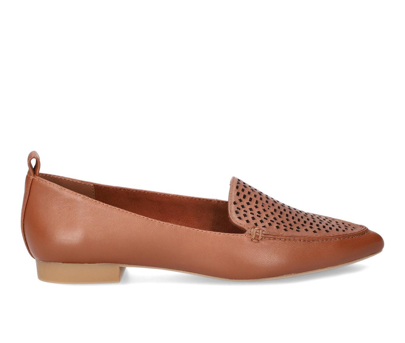 Women's Bella Vita Alessi Perf Flats Product Image