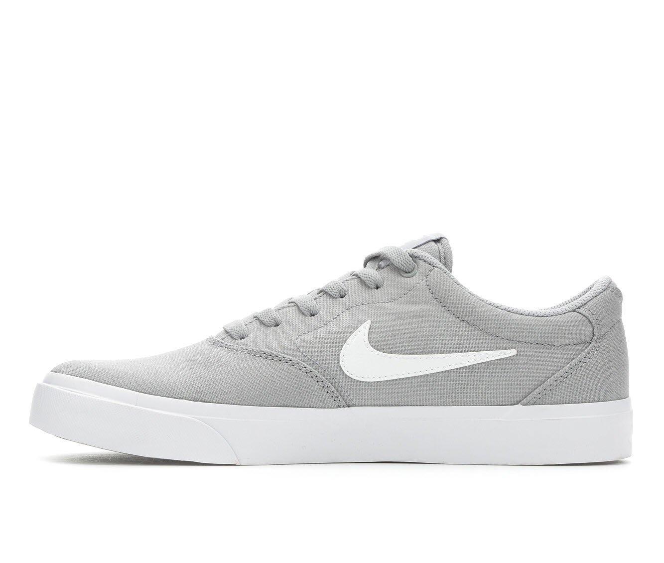 Men's Nike SB Charge Sneakers Product Image