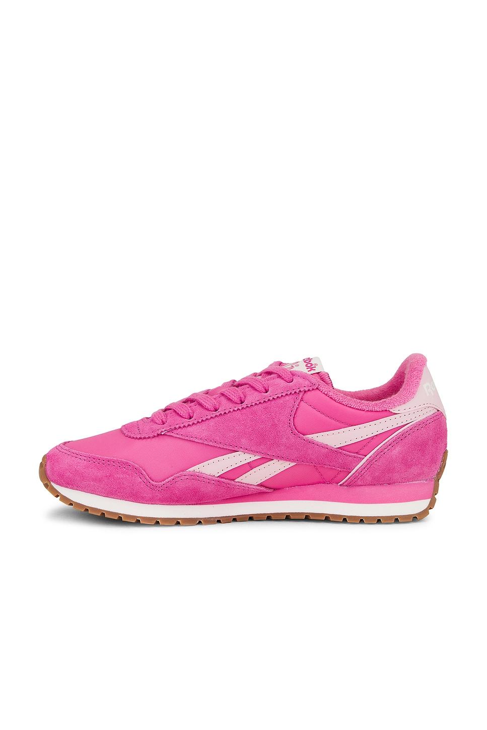 Classic AZ Sneaker Reebok Product Image