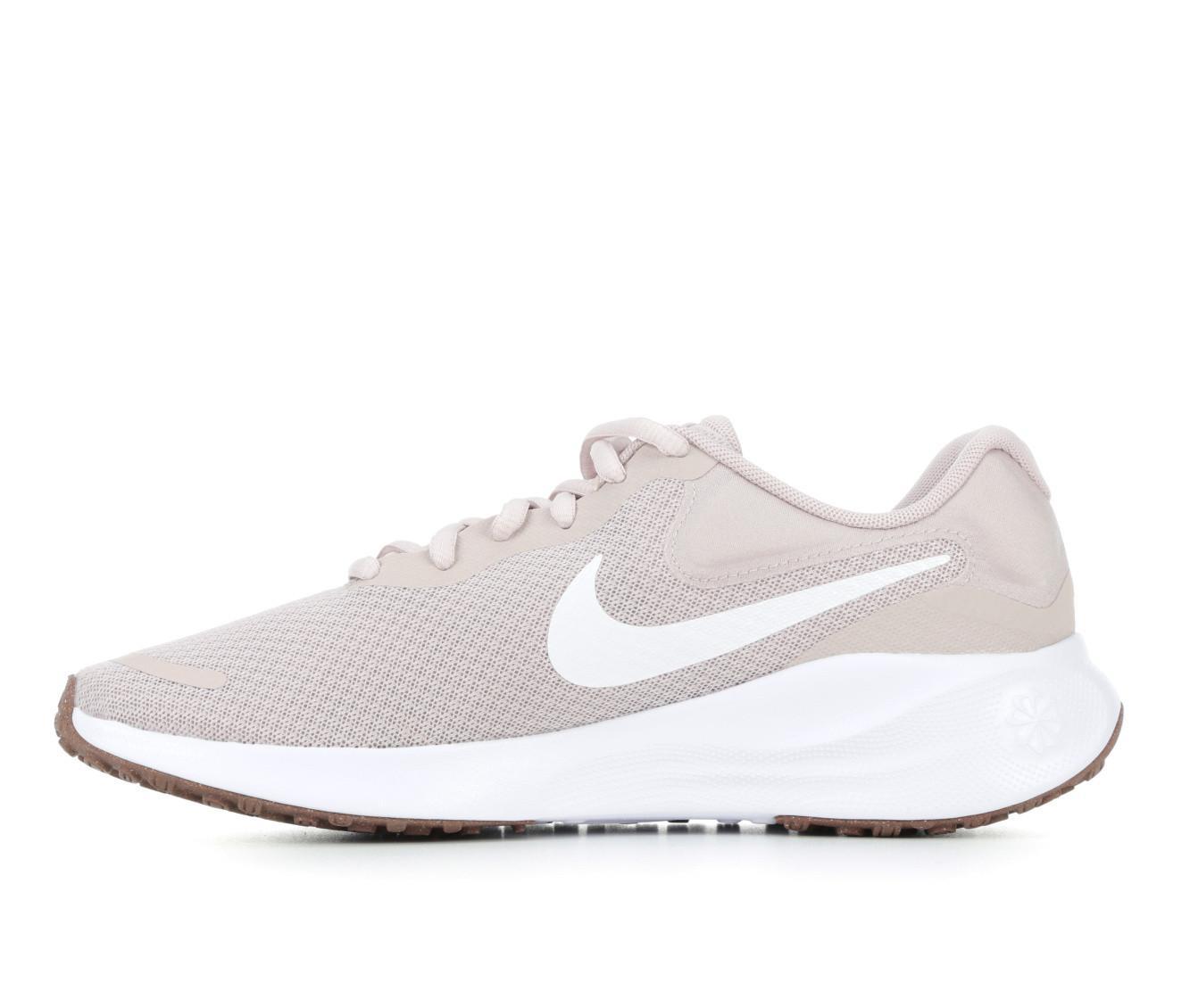 Women's Nike Revolution 7 Running Shoes Product Image