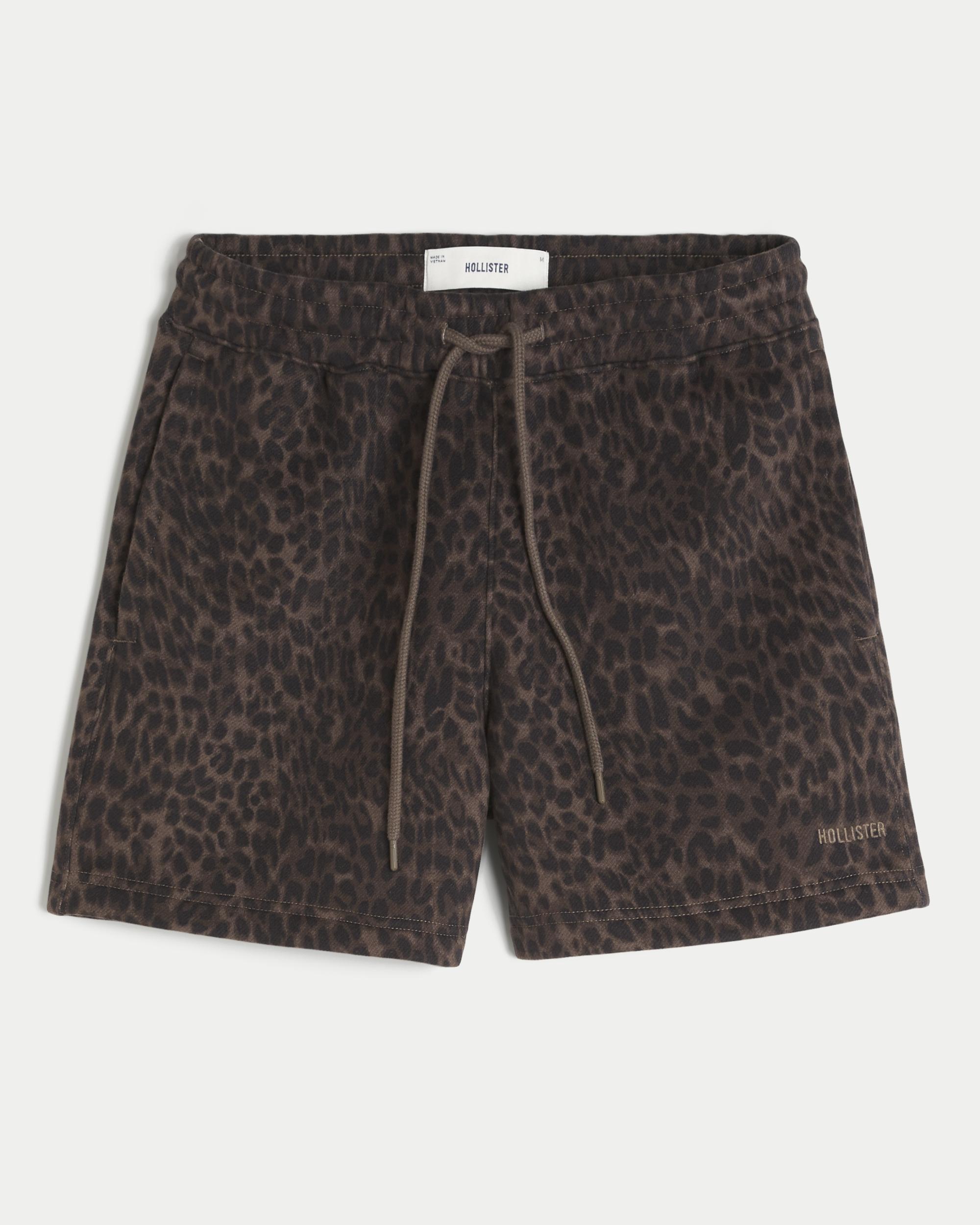 Mid-Thigh Loose Fleece Shorts Product Image