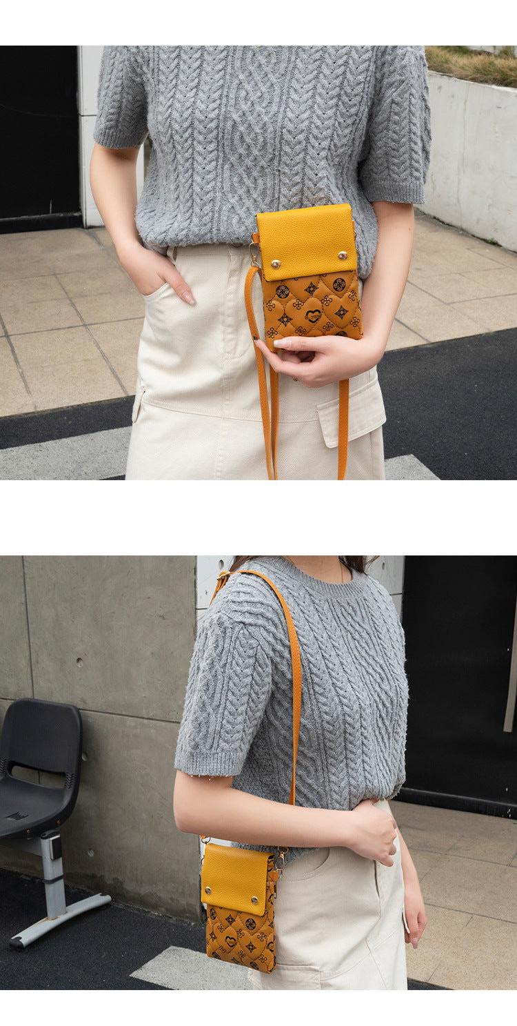 Lior Geometric Pattern Hand Bag Product Image