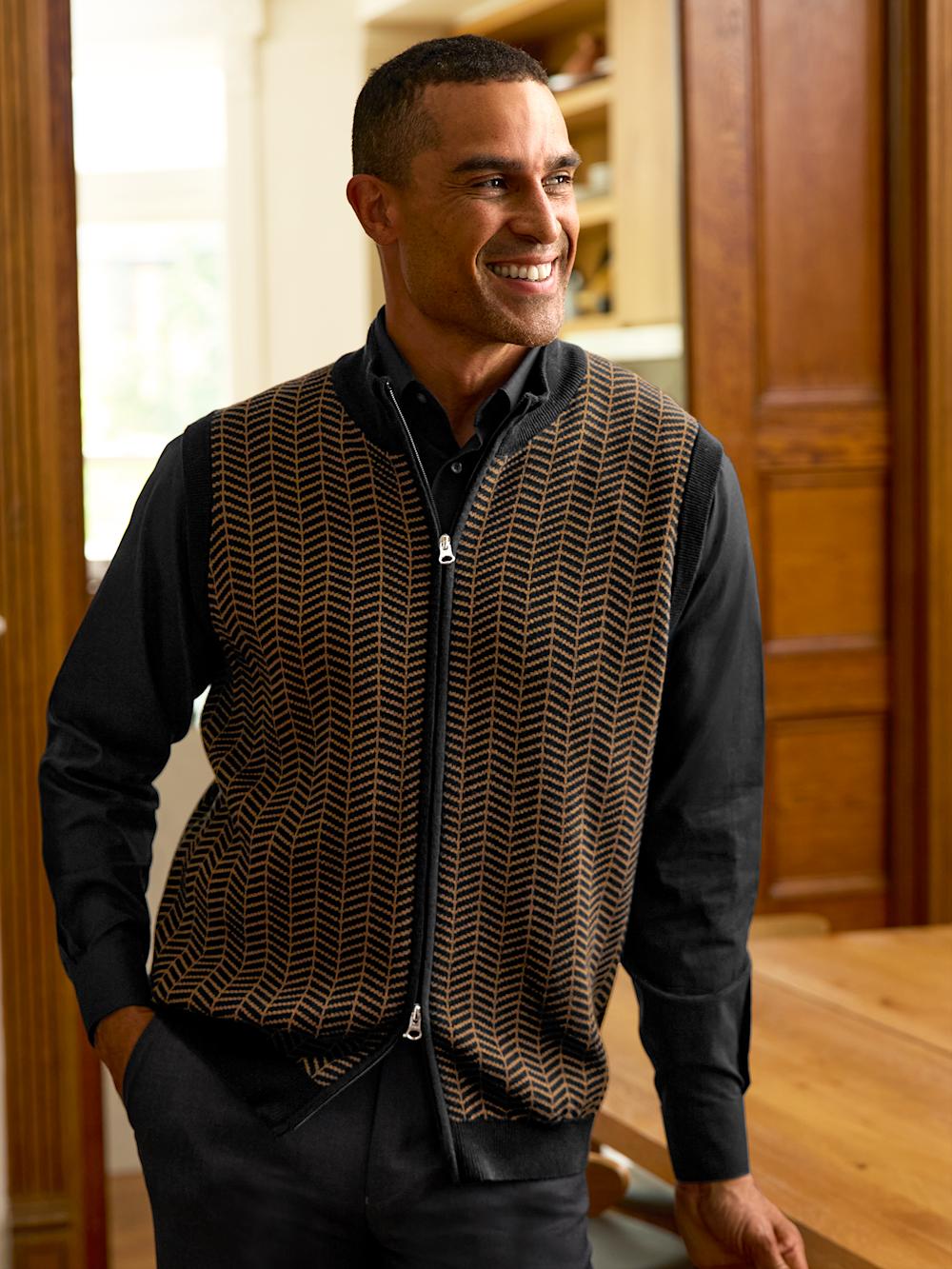 Cotton Full Zip Mock Neck Vest - Brown/black Product Image