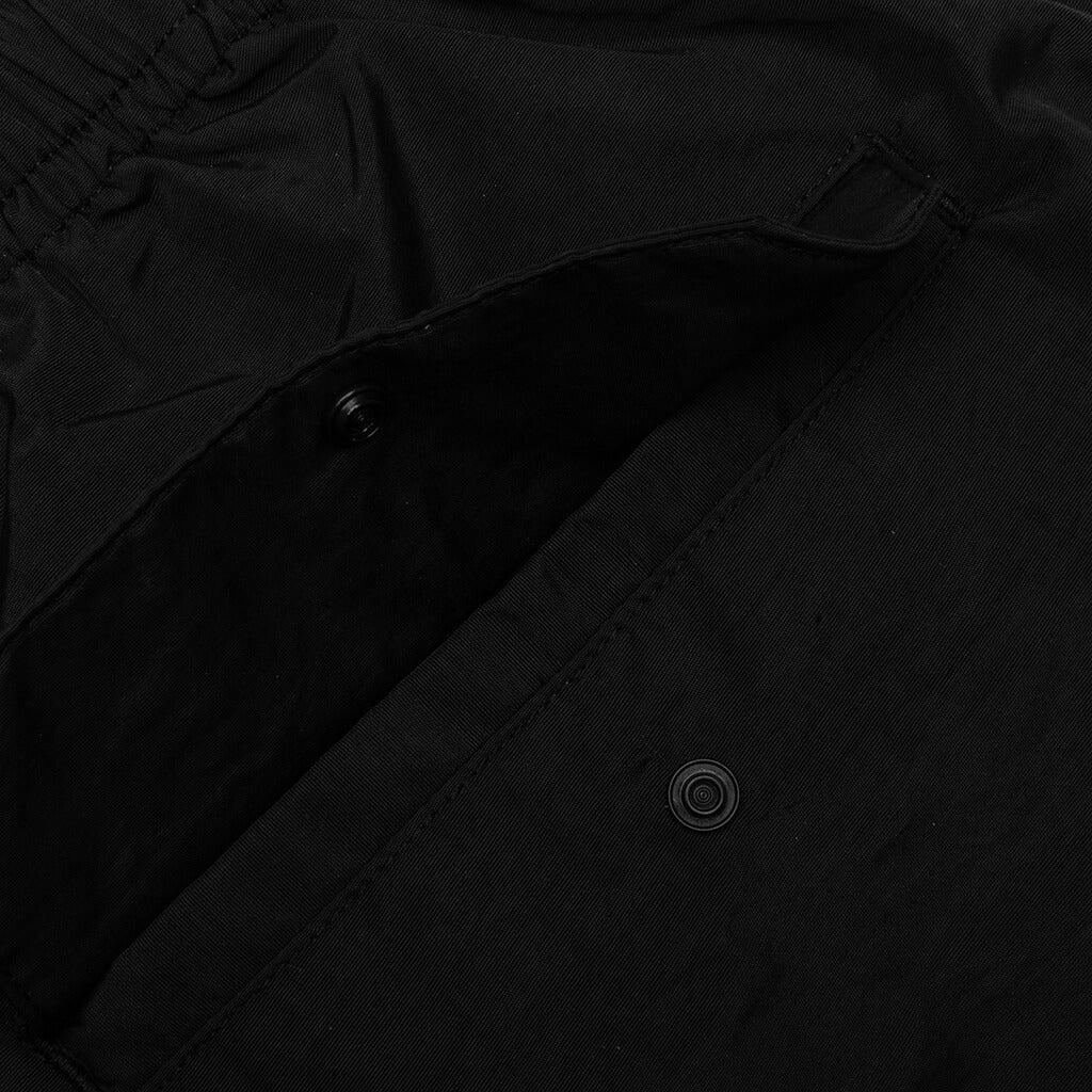 Ruuner Shorts - Black Male Product Image