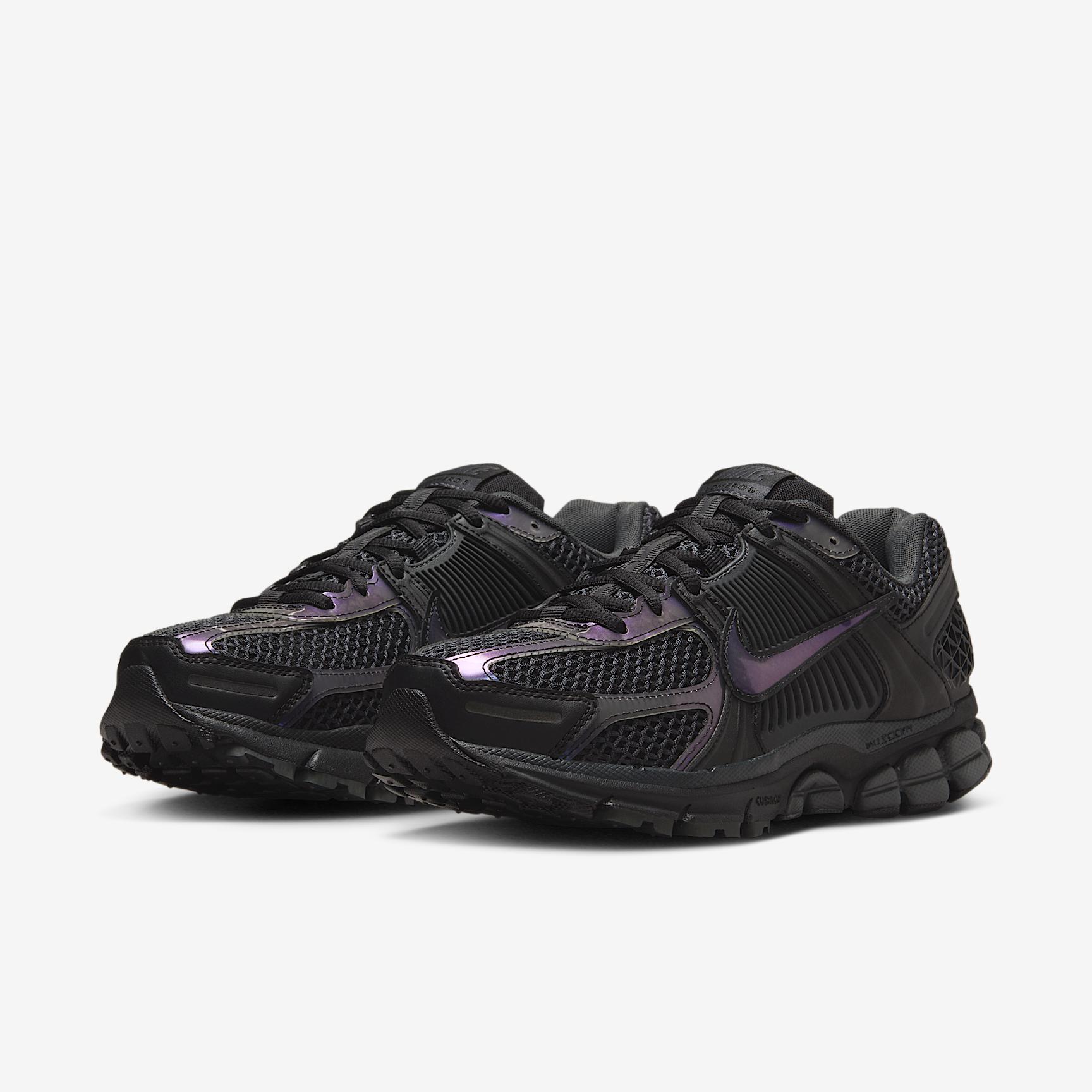 Nike Zoom Vomero 5 SE Women's Shoes Product Image