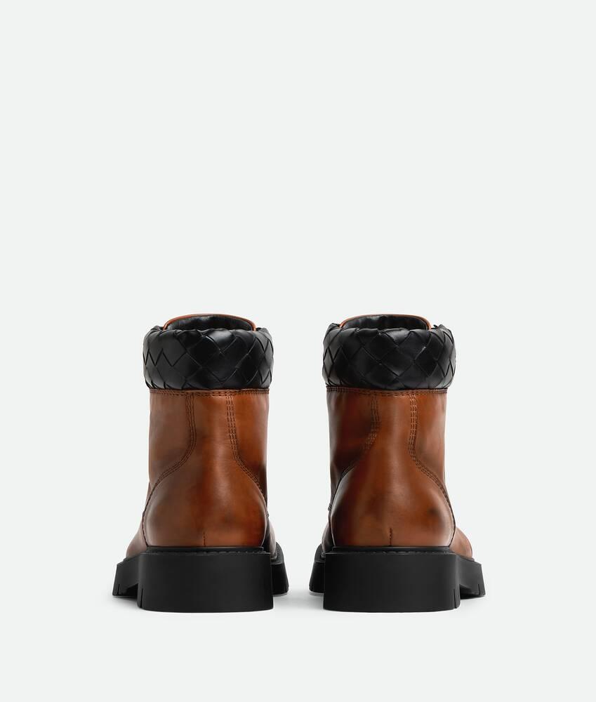 Men's Haddock Lace-Up Ankle Boot in Light wood Product Image