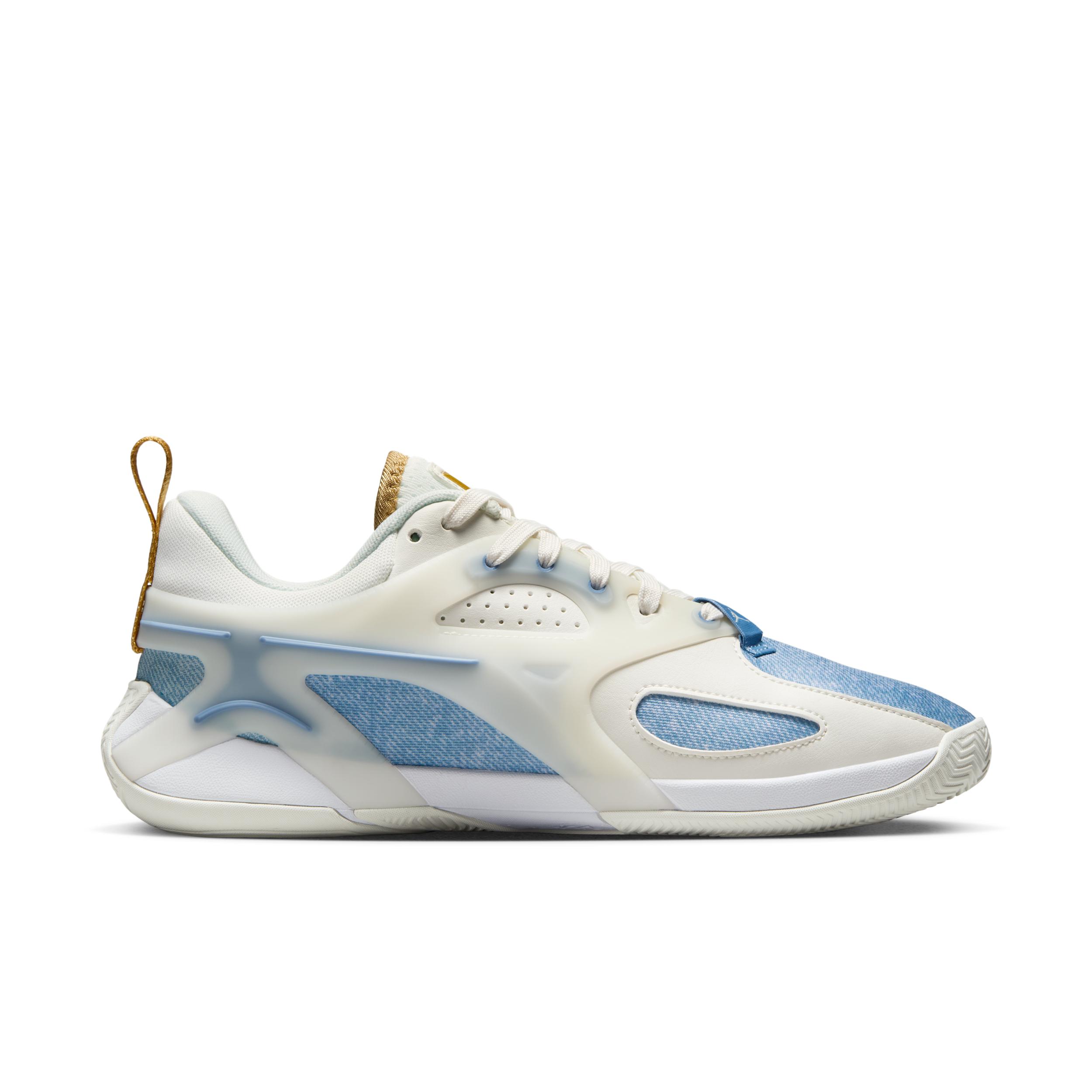 Womens Jordan Heir Series Denim and Gold Basketball Shoes | FZ2471-104 Product Image