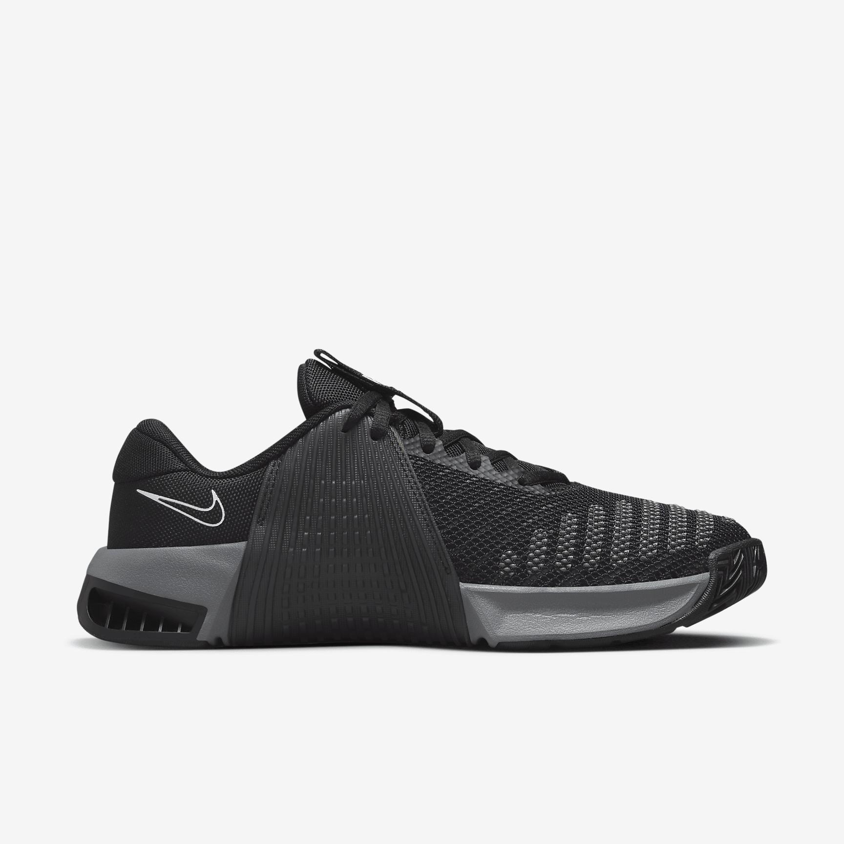Nike Women's Metcon 9 Workout Shoes Product Image