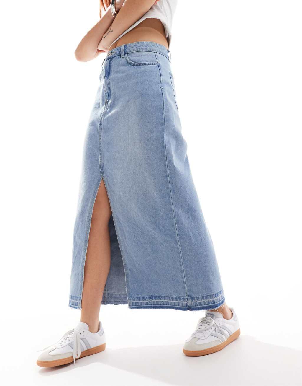 JDY split front denim maxi skirt in light wash blue Product Image