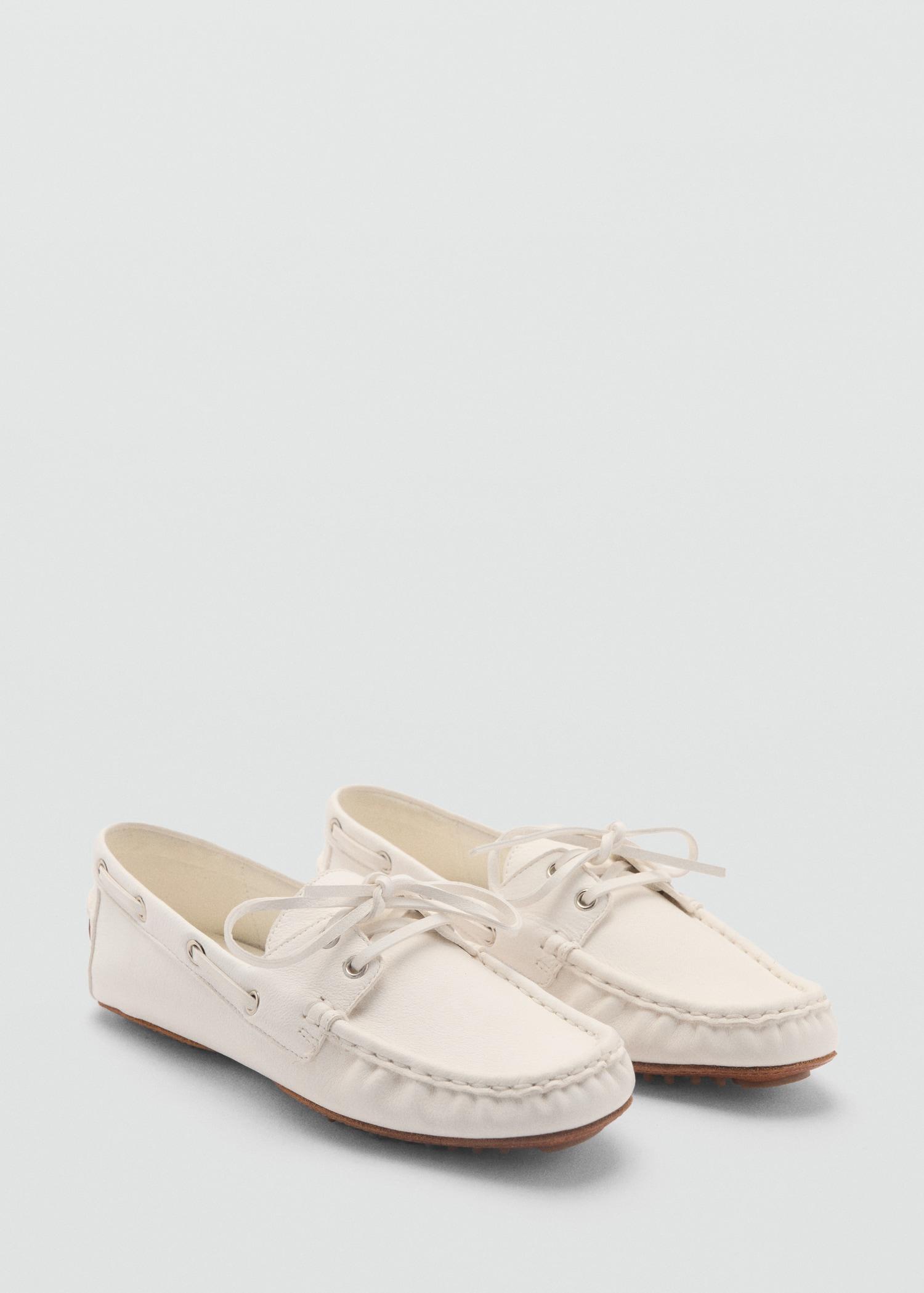 Leather boat shoes with laces - Women | MANGO USA Product Image