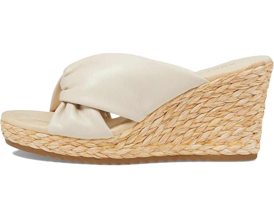 Pileni Product Image