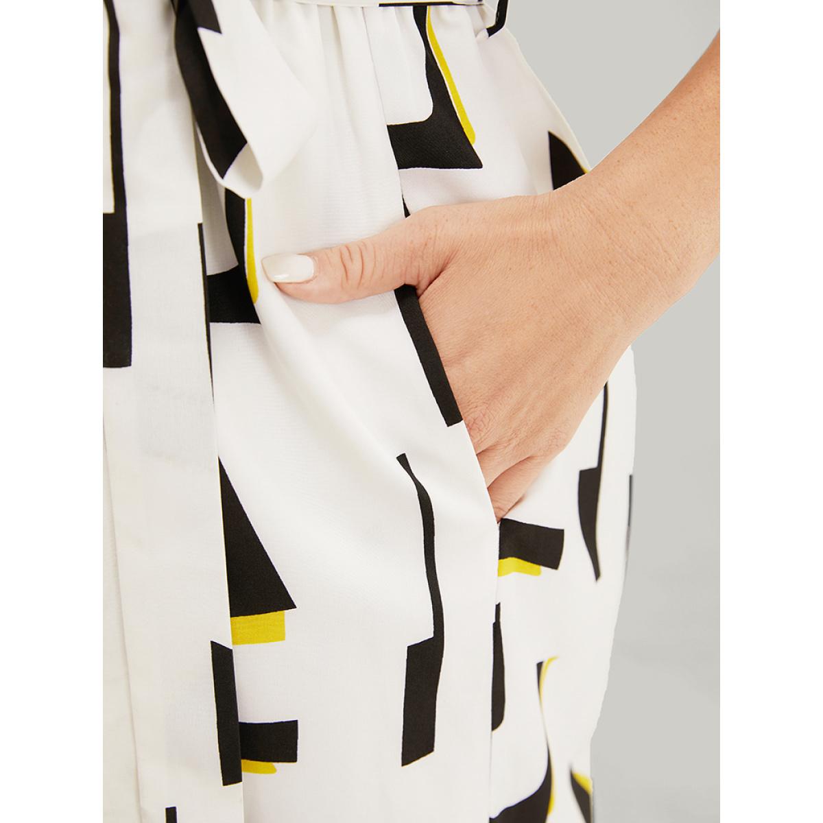 Plus Size Geometric Print Pocket Belt Flutter Sleeve Dress Black Women Elegant Contrast Round Neck Short sleeve Curvy Knee Dress BloomChic 28/5X Product Image