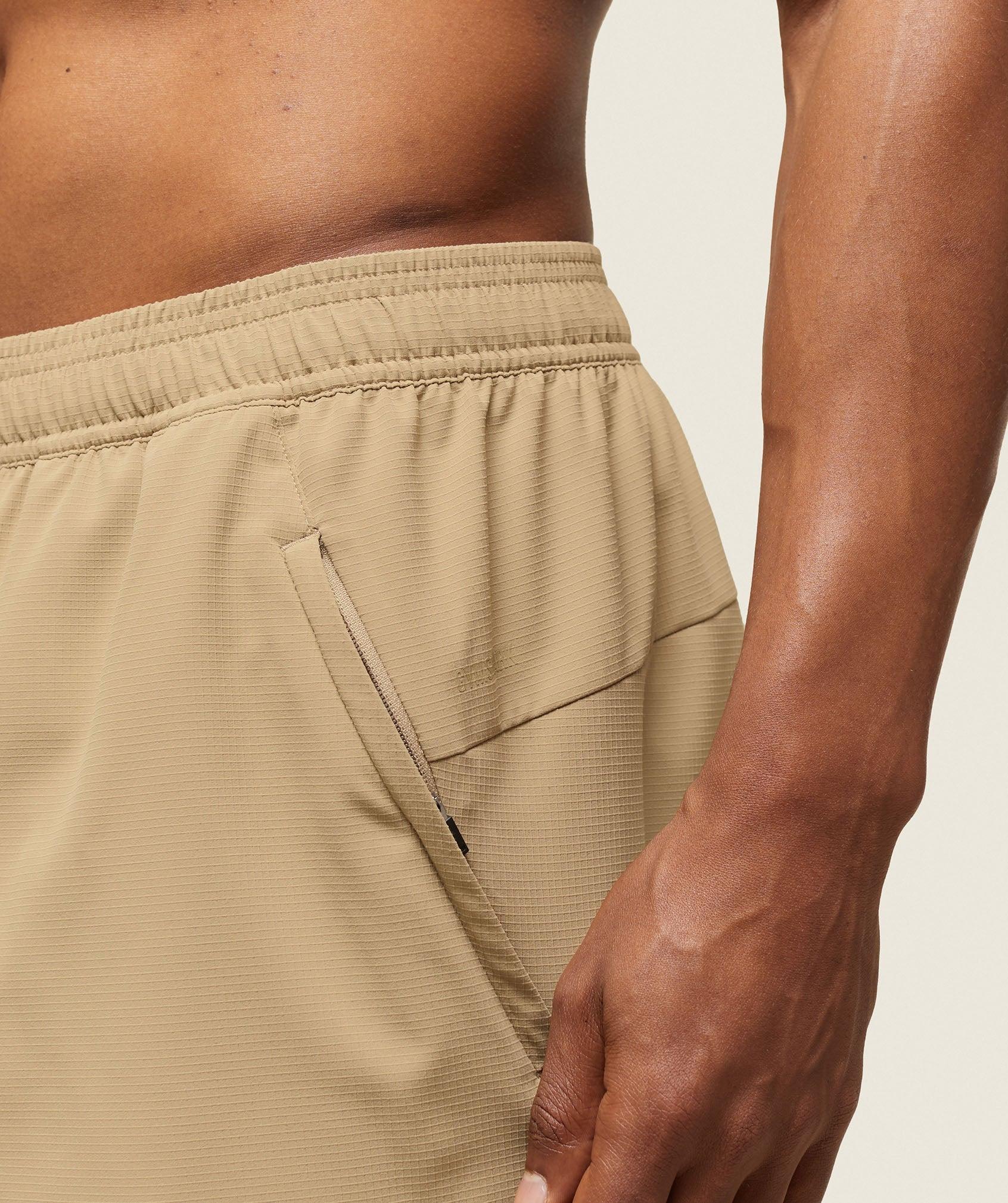 Gymshark everywear Ripstop Shorts - Deep Fawn Brown Male Product Image