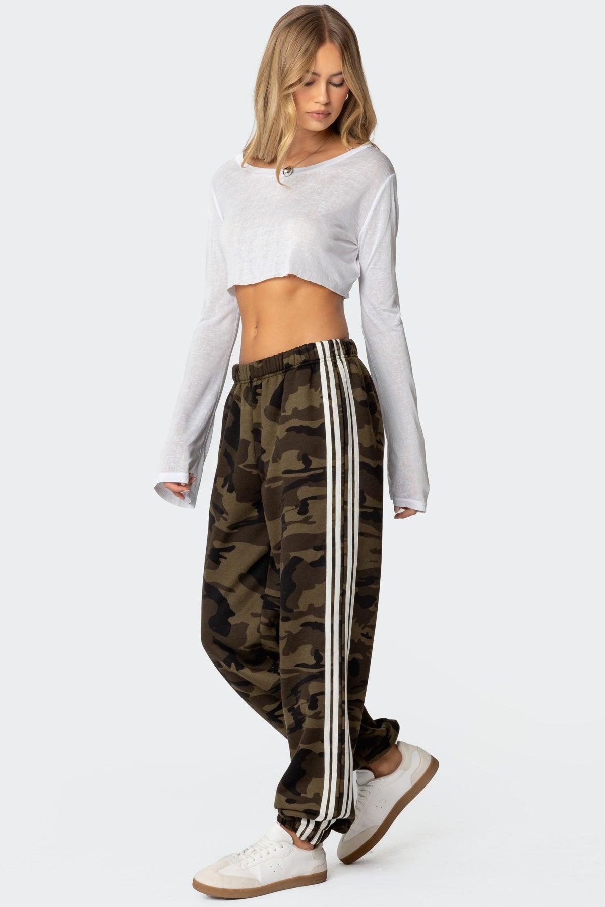 Camo Contrast Striped Sweatpants Product Image
