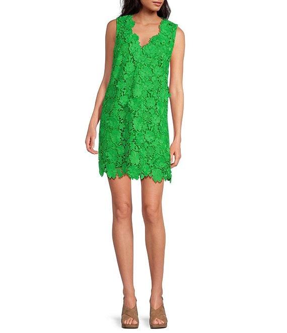 Trina Turk Lovelee 3D Floral Lace V-Neck Sleeveless Scallop Hem Sheath Mini Dress Product Image