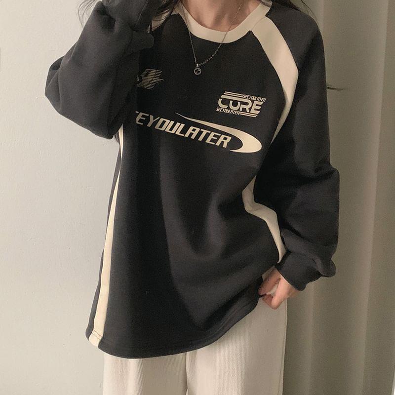 Crew Neck Lettering Print Raglan Fleece-Lined Sweatshirt Product Image