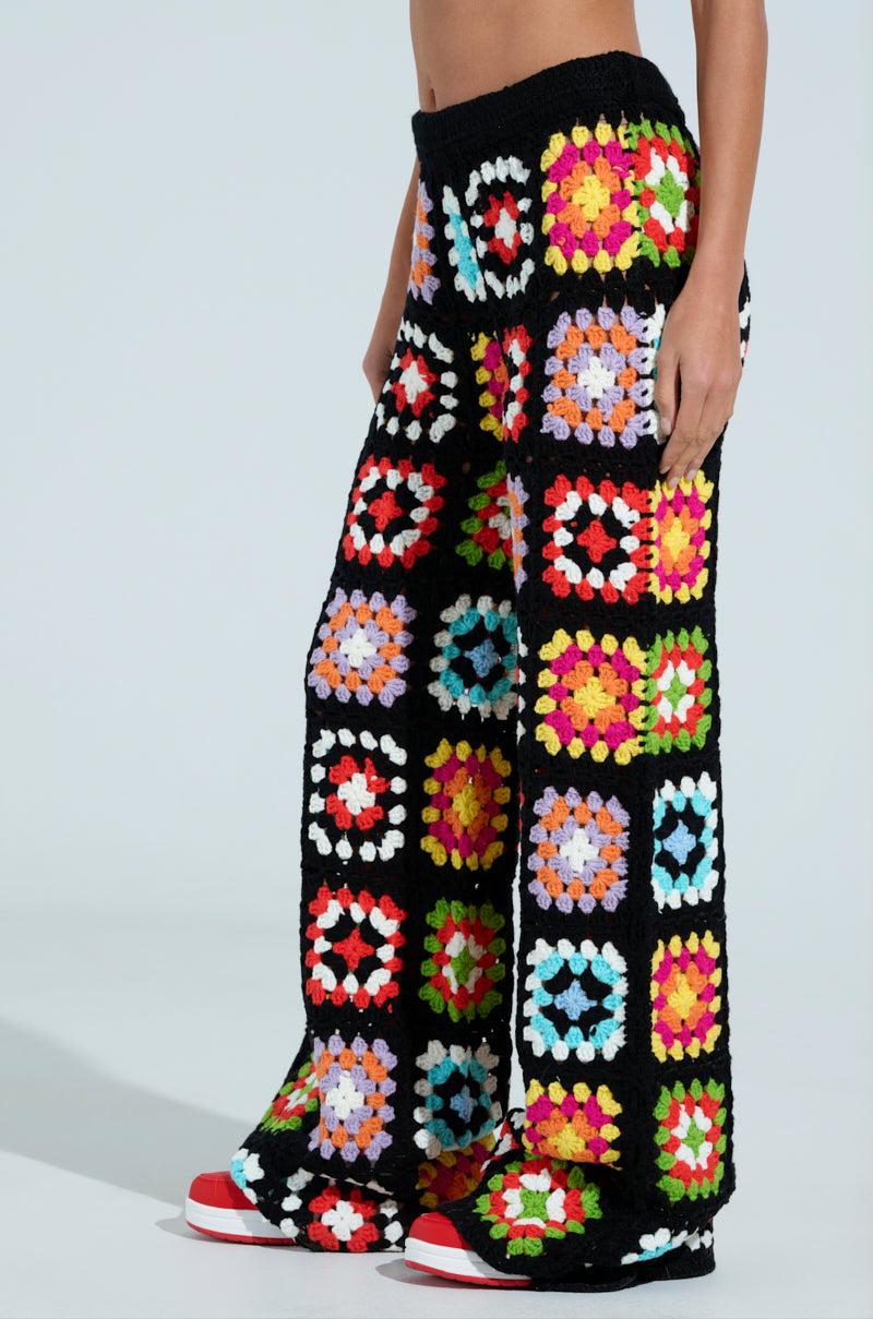 FESTIVAL GIRLY OVERSIZED CROCHET SWEATSHIRT Product Image