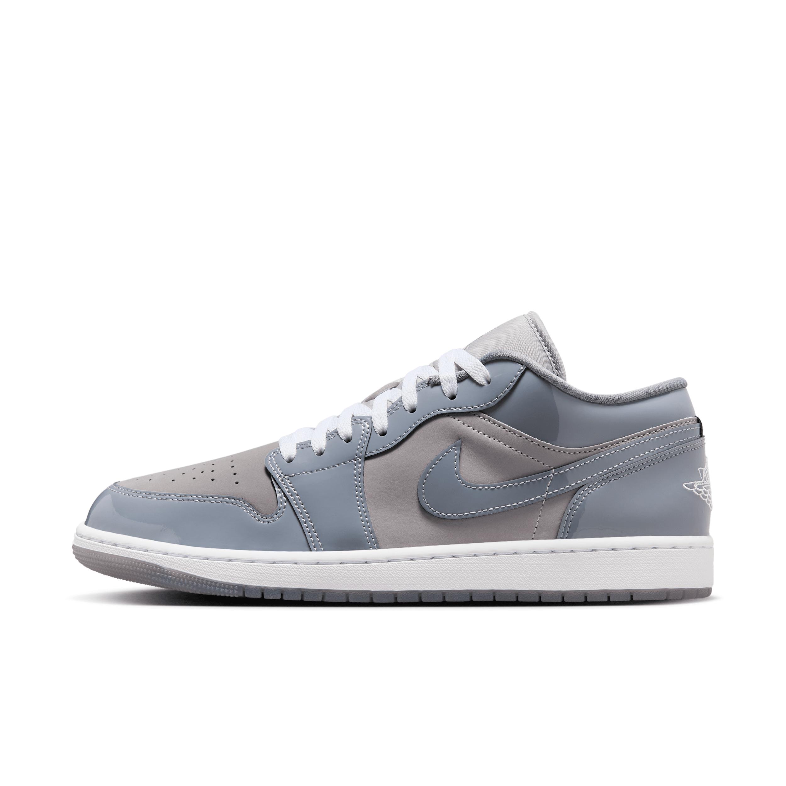 Jordan Mens Air Retro 1 Low SE Casual Shoes Product Image