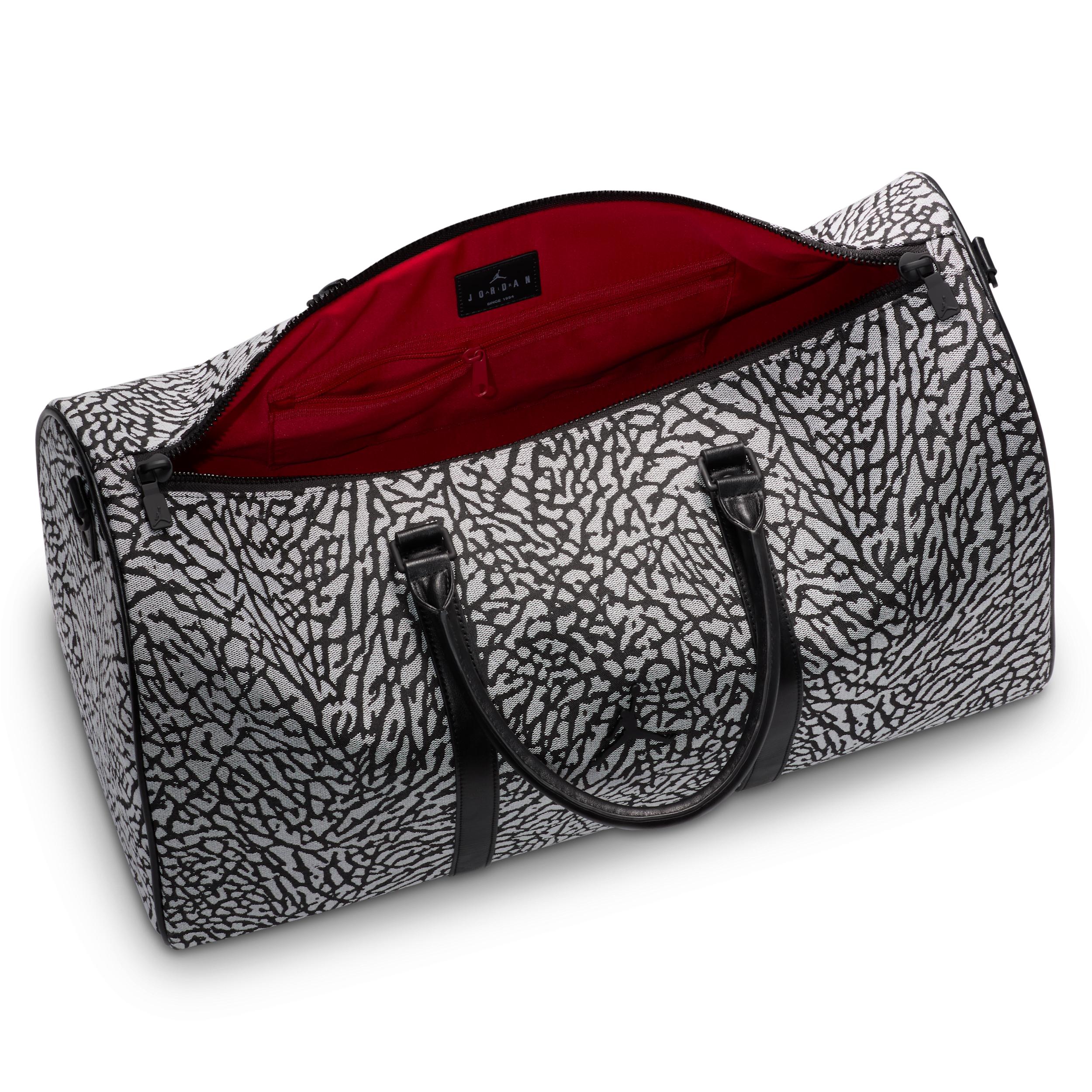 Men's Jordan Icon Duffle Bag (40L) Product Image