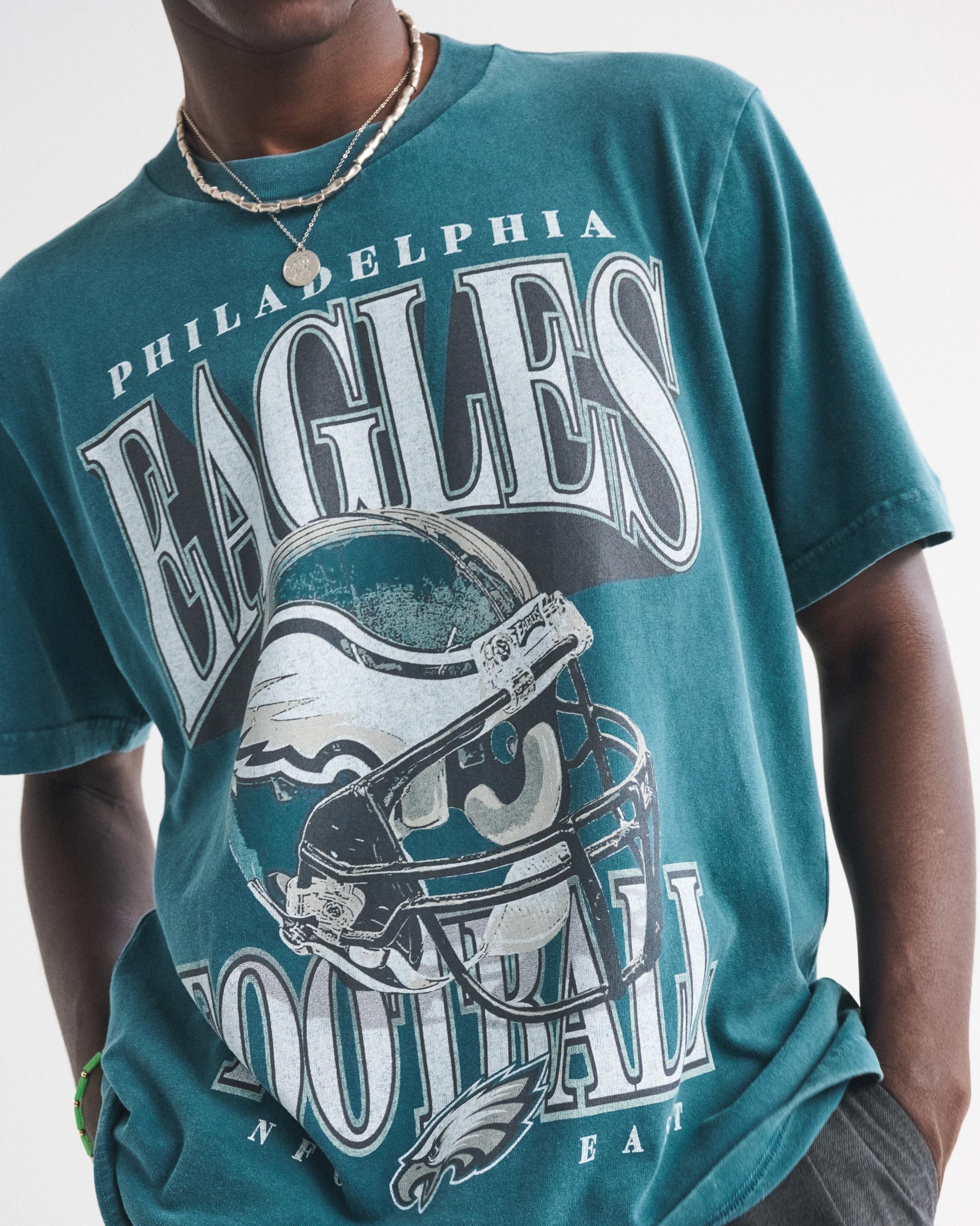 Philadelphia Eagles Vintage-Inspired Graphic Tee Product Image