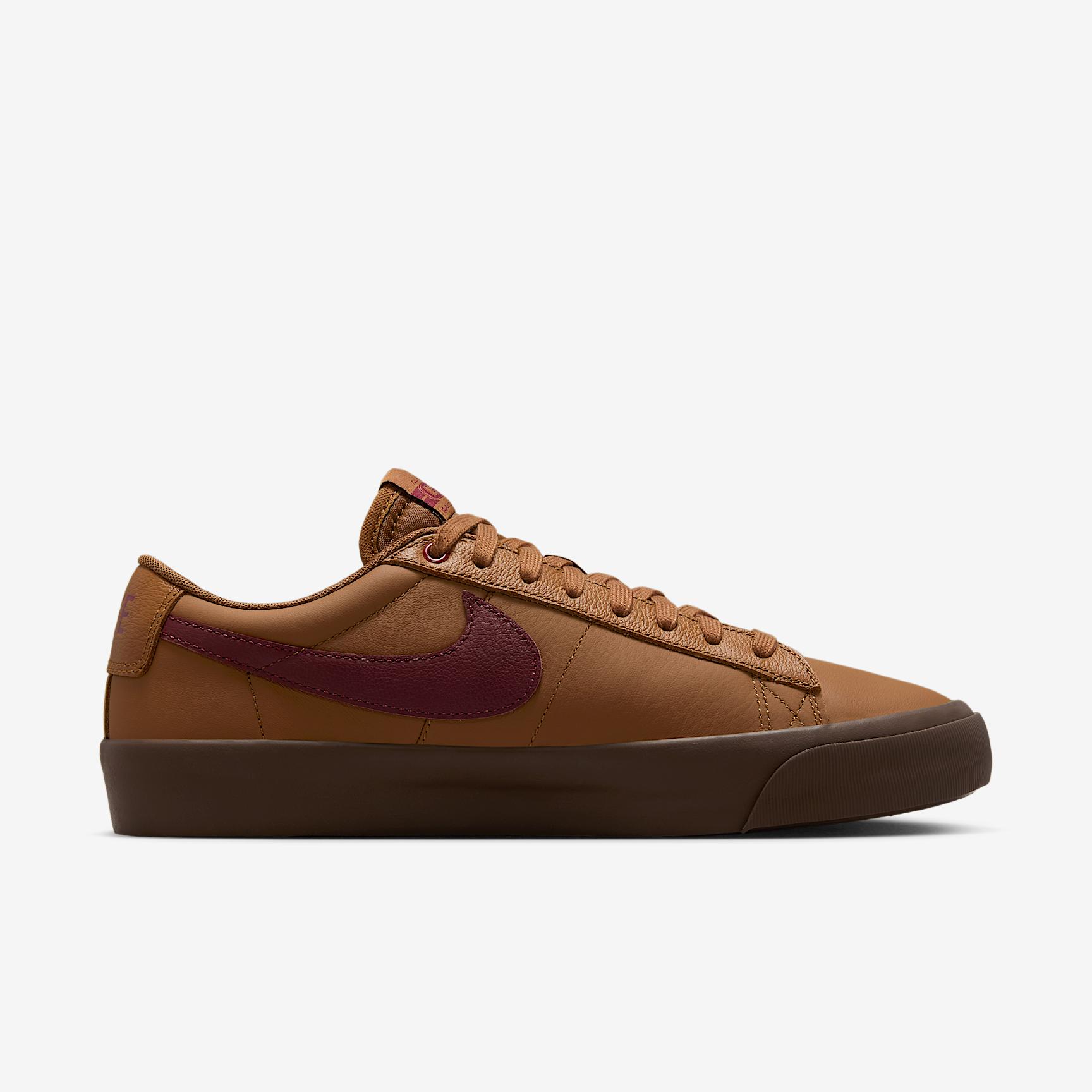 Mens Nike SB Blazer Low Pro GT Shoes | DV1226-200 Product Image