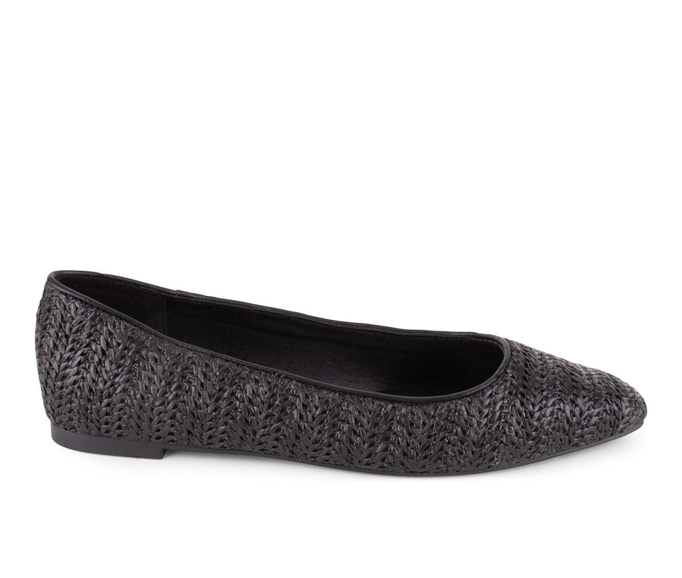 Women's Tahari Rosario Flats Product Image