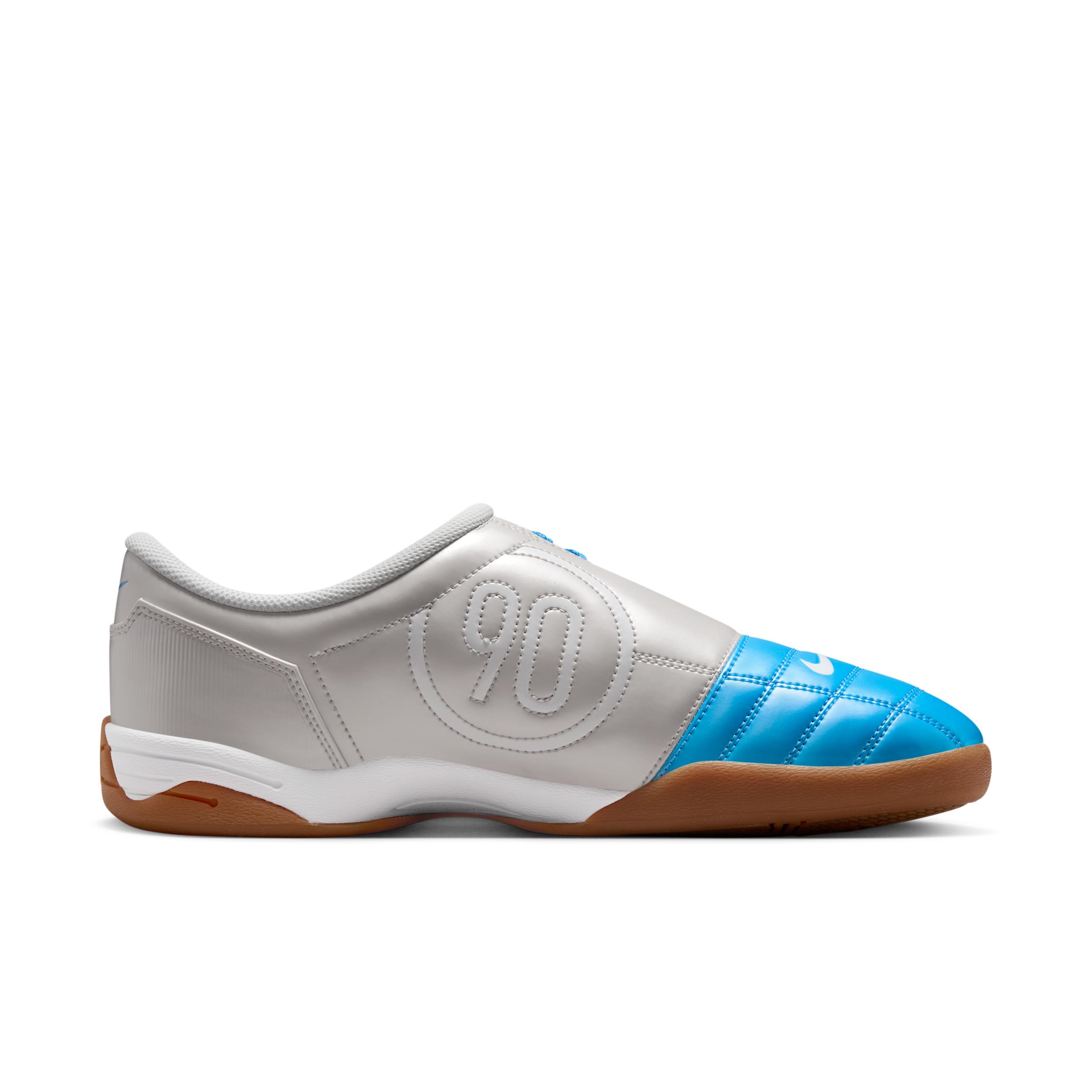 Nike Men's Total 90 Shoes Product Image