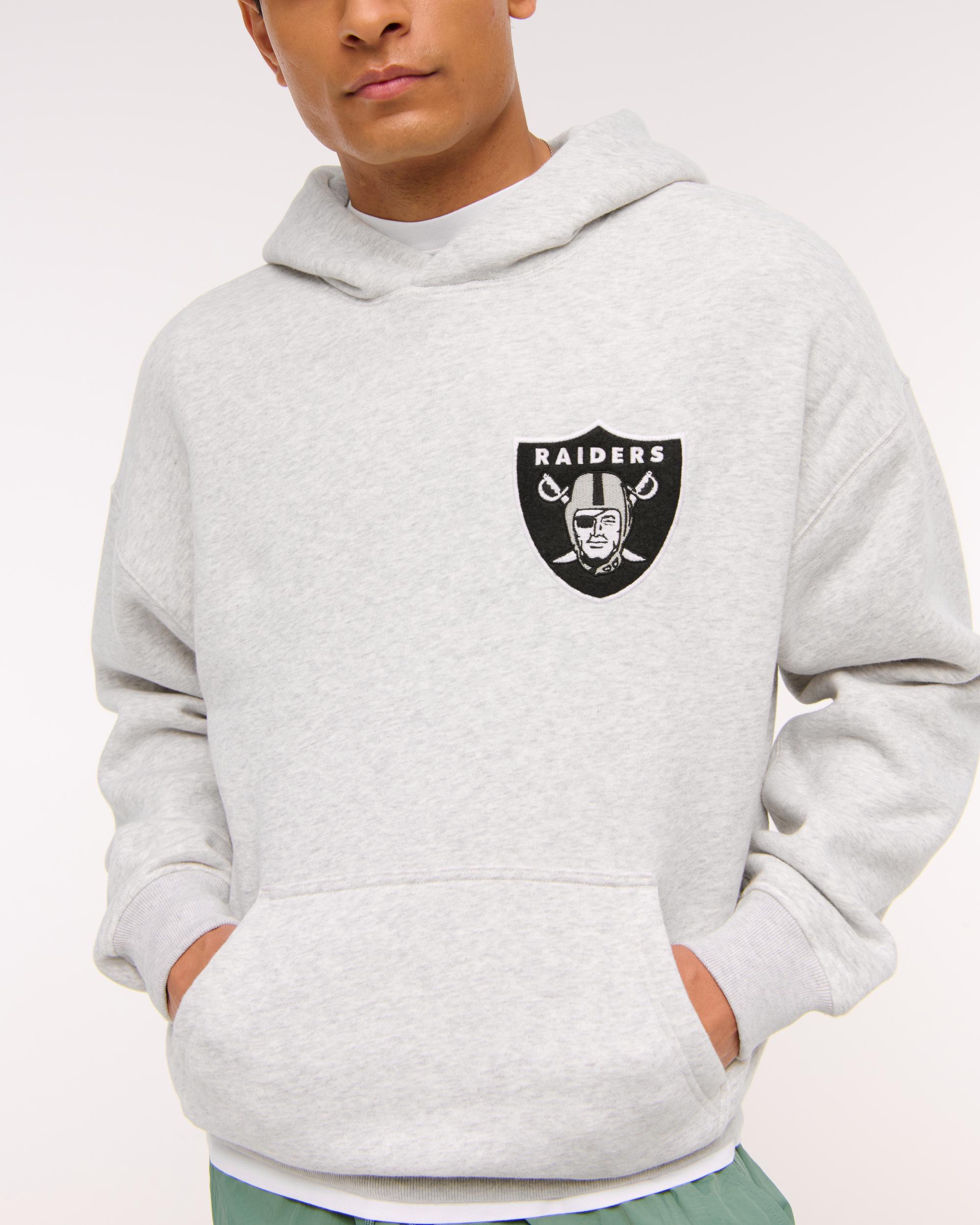 Chicago Bears Graphic Popover Hoodie Product Image