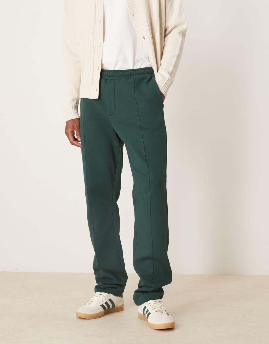 ASOS DESIGN straight leg sweatpants with pin tuck in green - part of a set Product Image